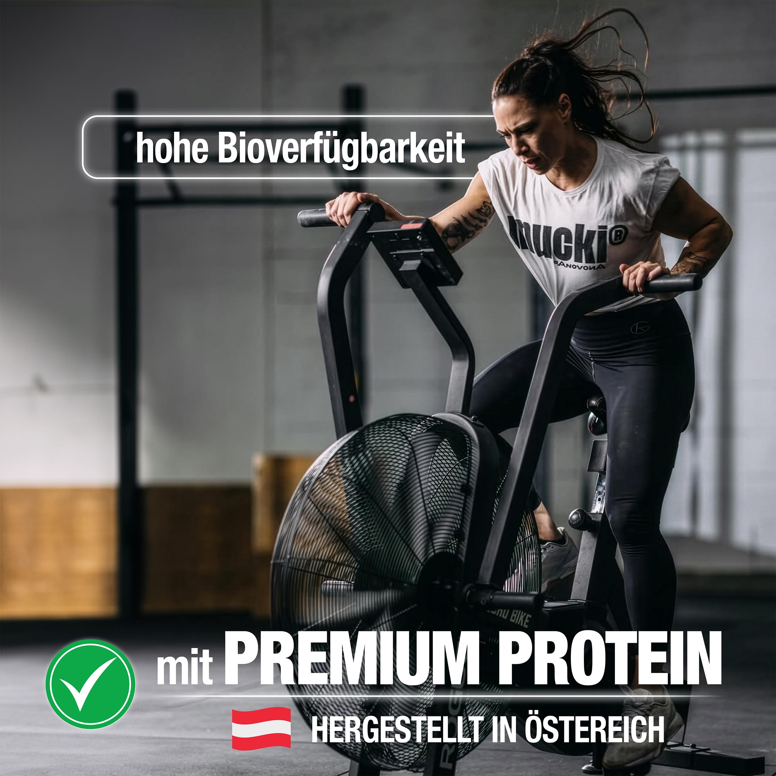 mucki PROTEIN DRINK EISTEE Pfirsich– Protein-Drink Fertig mit 30 g Protein – Zero Fat Trinkmahlzeit für Muskelaufbau & bewusste Ernährung – 12 x 500 ml Vorratspack