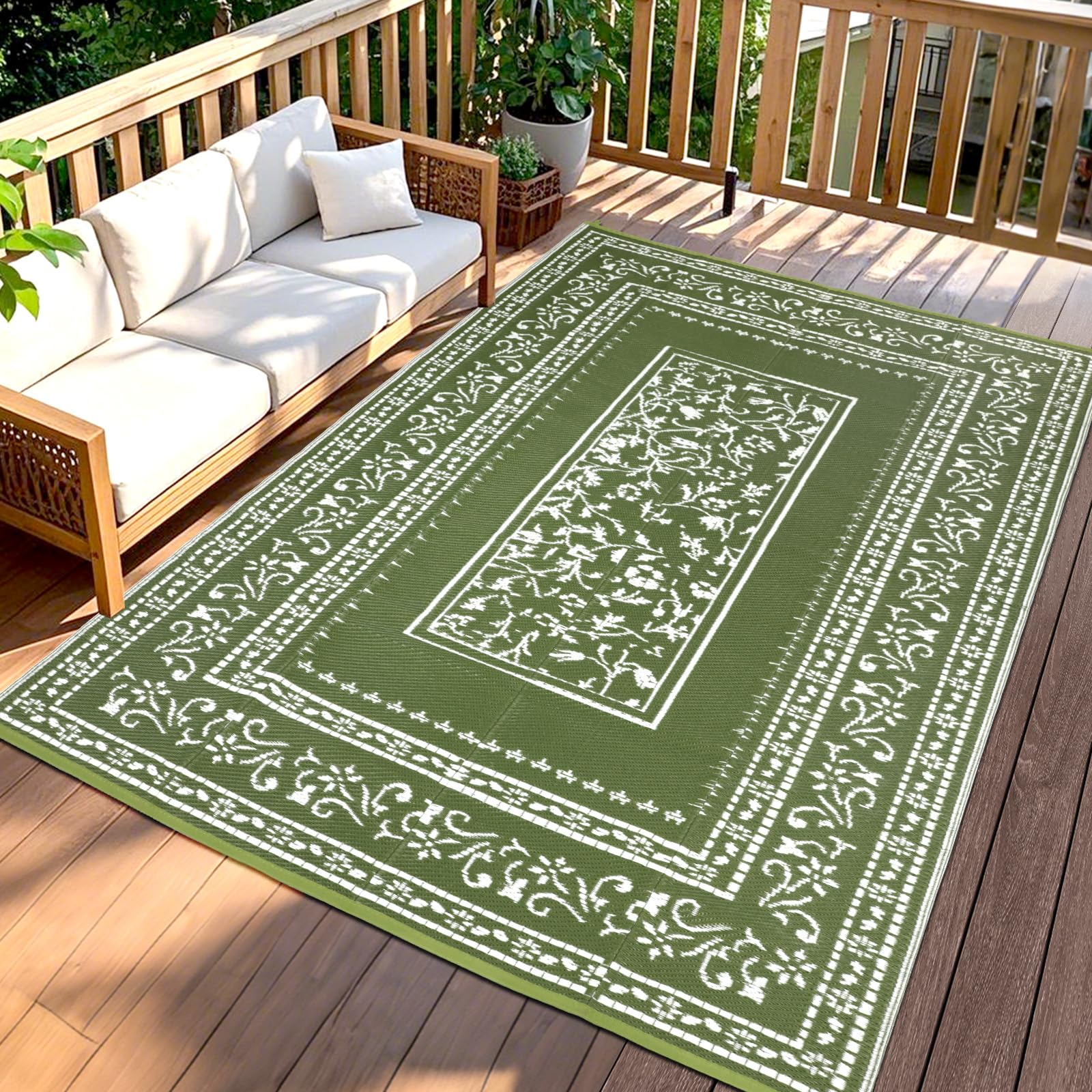 Tapis extérieur vert résistant à la pluie idéal pour vos repas sur la terrasse et le balcon