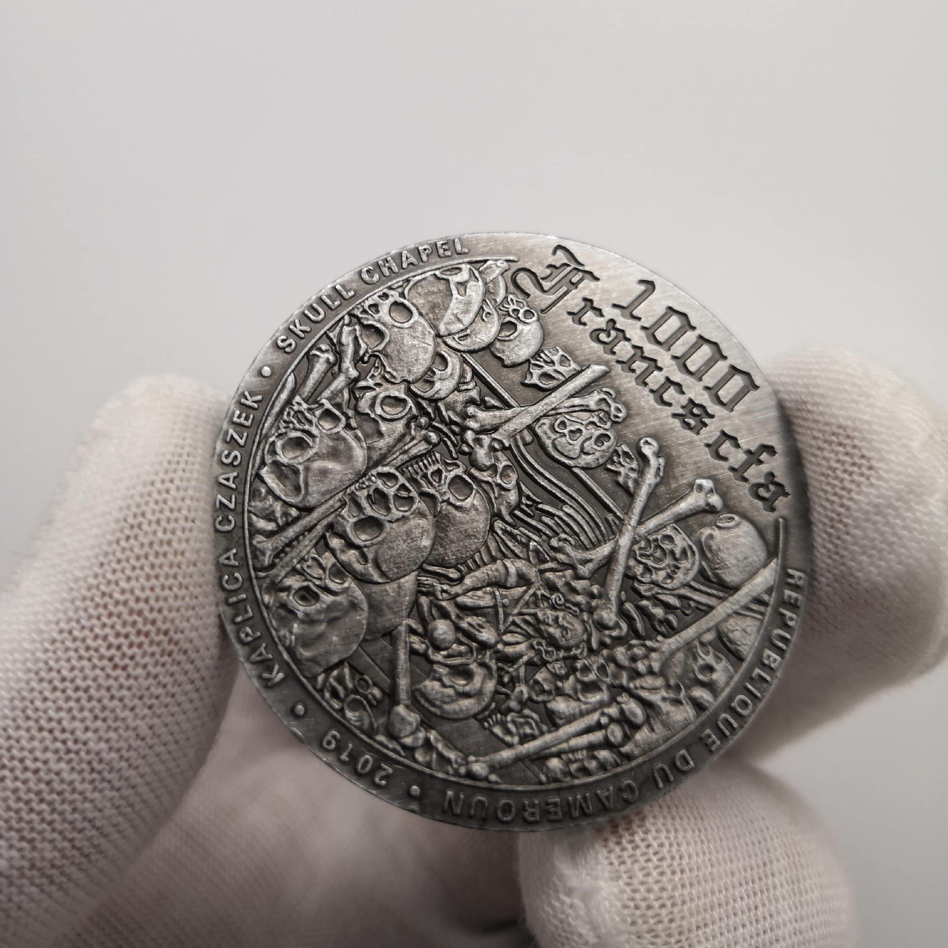 Pièces commémoratives en forme de crâne d'Halloween - Pièce de monnaie d' Halloween à collectionner - Cadeaux souvenirs