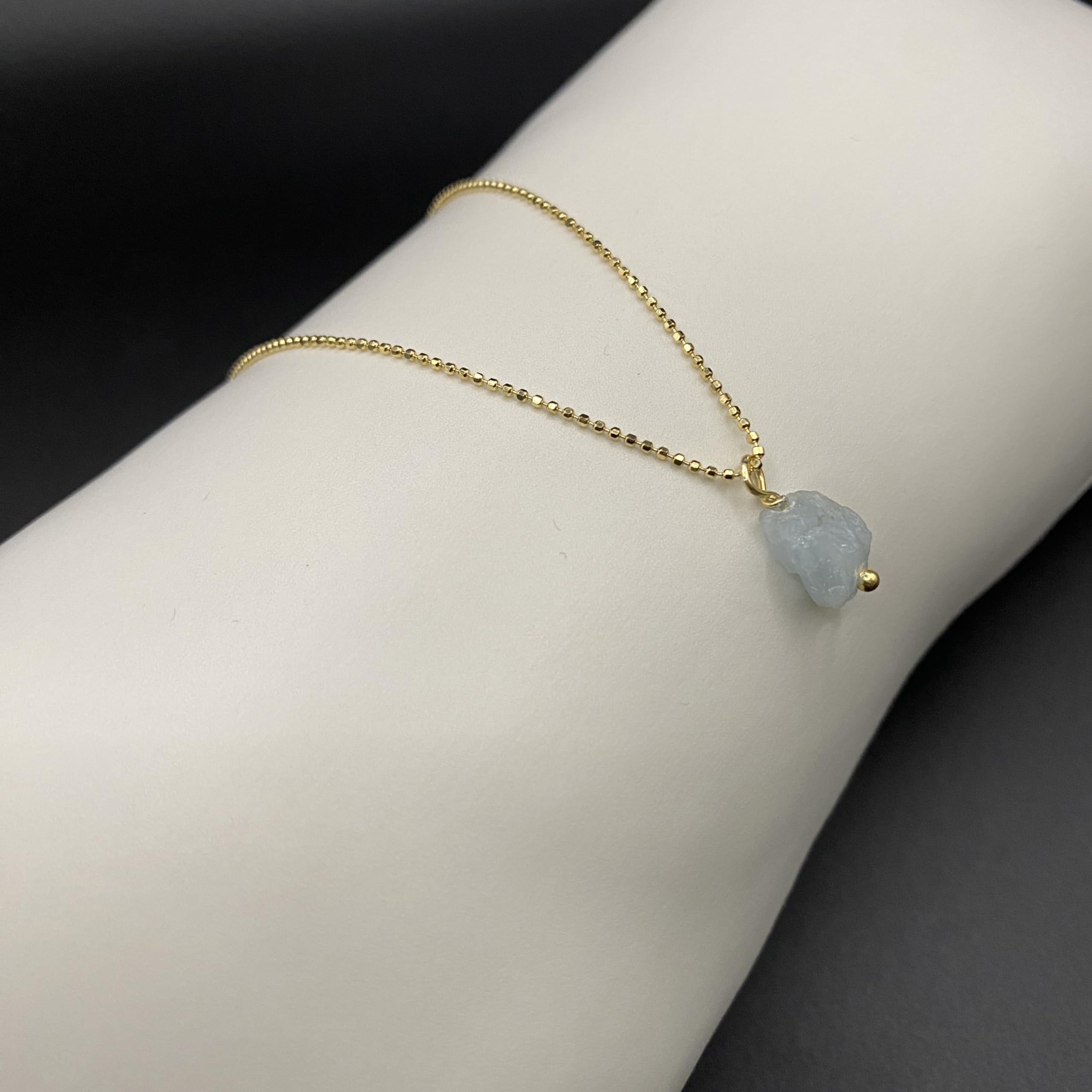 Aquamarin Halskette Damen – März Geburtsstein – 925 Sterling Silber vergoldet – Rohstein Anhänger – Handgefertigter Heilsteinschmuck – Geschenkidee