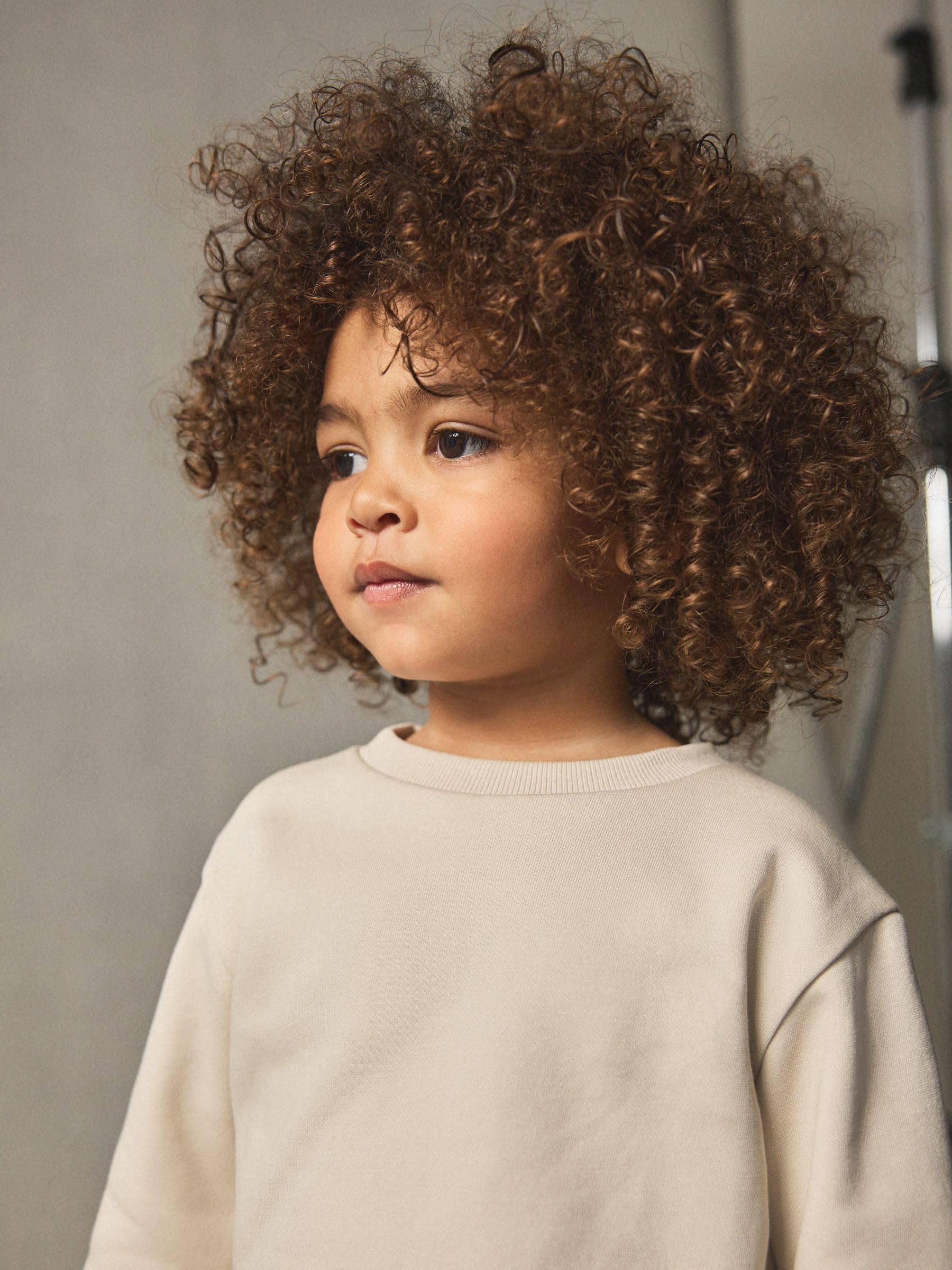 NEXT Niños Conjunto de sudadera y pantalones de chándal lisos