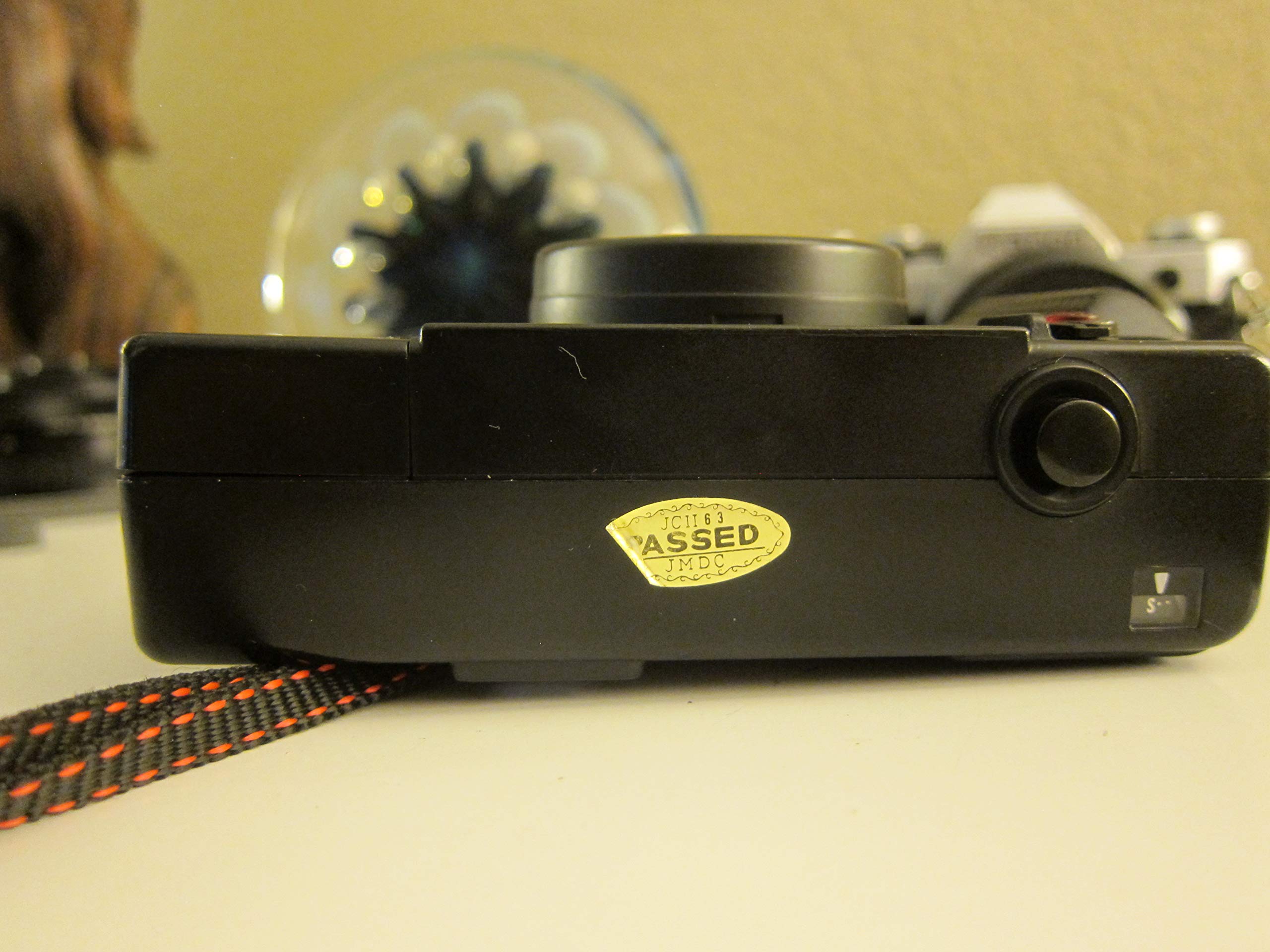 Amazon.com : Nikon One Touch 35mm Camera : Point And Shoot