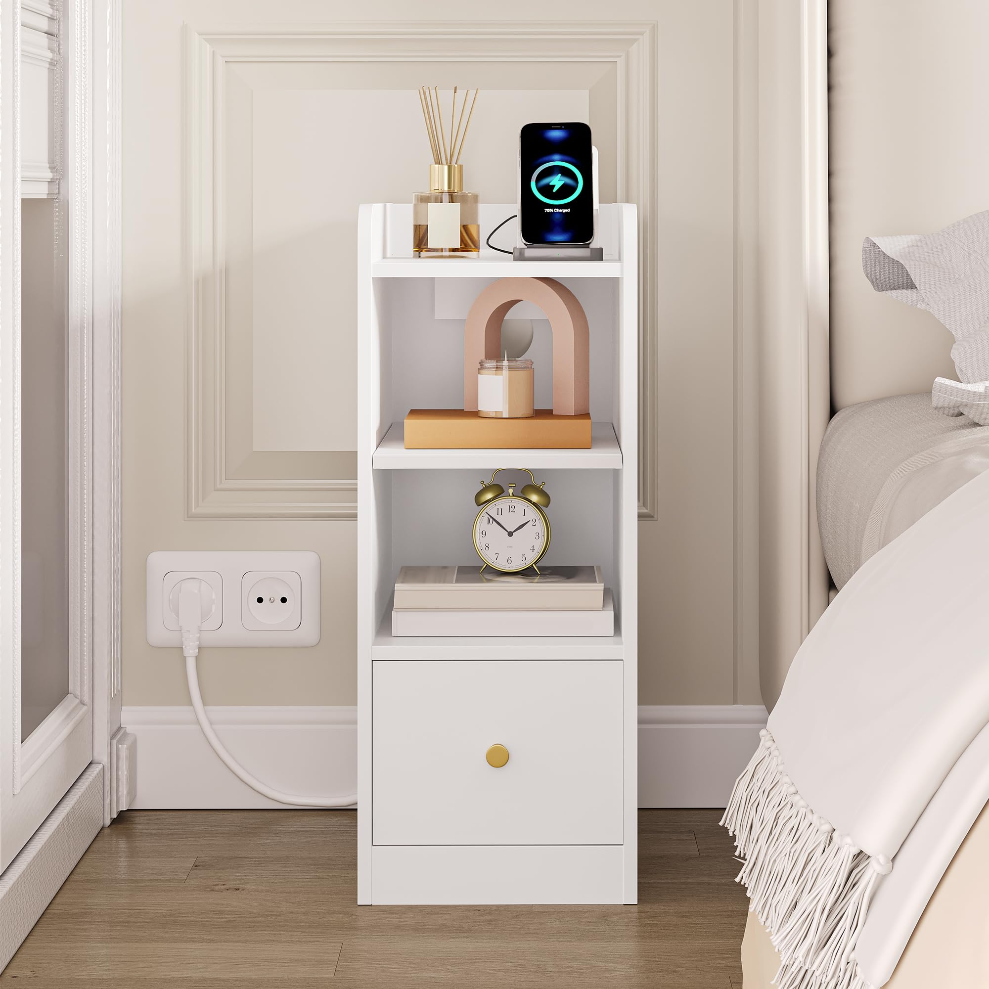 Hzuaneri Mesitas de Noche Juego de 2, con Estación de Carga, Puerto USB y Tipo C, Mesas Auxiliares Estrecha, Espacio de Almacenamiento de 3 Niveles con 1 Cajón, para Dormitorio, Sala, Blanco NS36503X