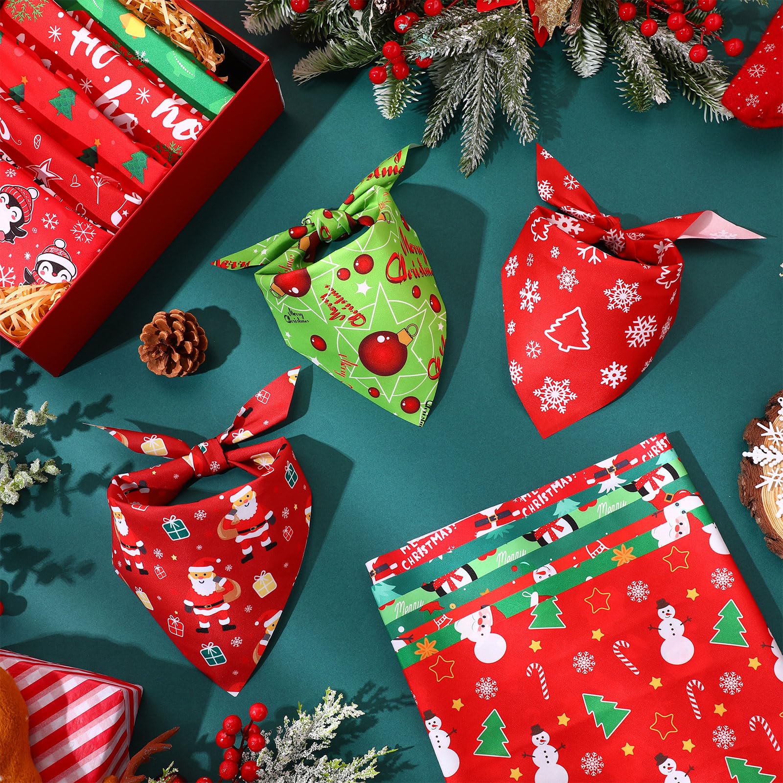 Preboun Weihnachts-Hundehalstücher für Hunde, 50 Stück, Grün und Rot, Hundehalstuch-Set, Urlaubs-Hundehalstücher für Weihnachten, Welpen, kleine und große Hunde, Kostümzubehör (klein)