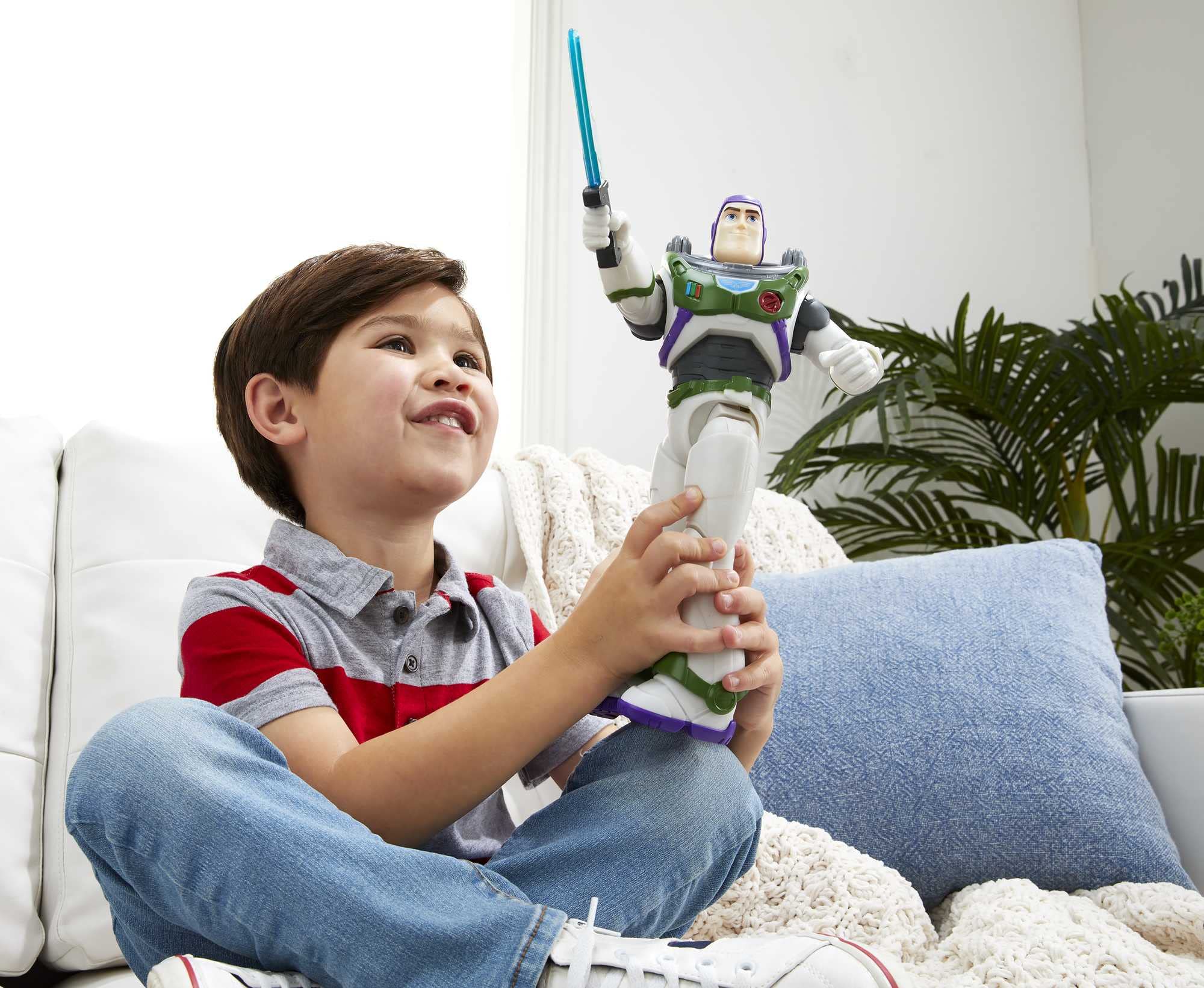 Mattel Buzz Lightyear Figura 30 cm con luce e suono, multicolore (HJC64)