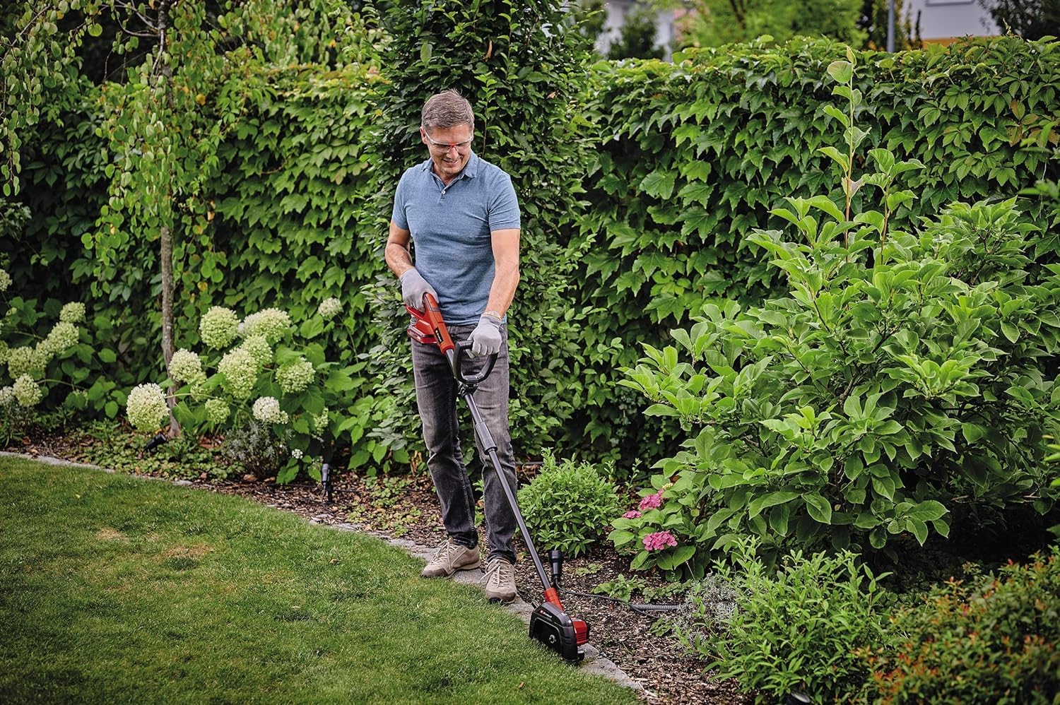 Einhell Coupe-Bordures sans Fil GE-Le 18/190 Li - Solo Power X-Change (18 V, réglage Profondeur 3 Niveaux, Manche démontable, revêtement Softgrip) Livré sans Batterie ni Chargeur