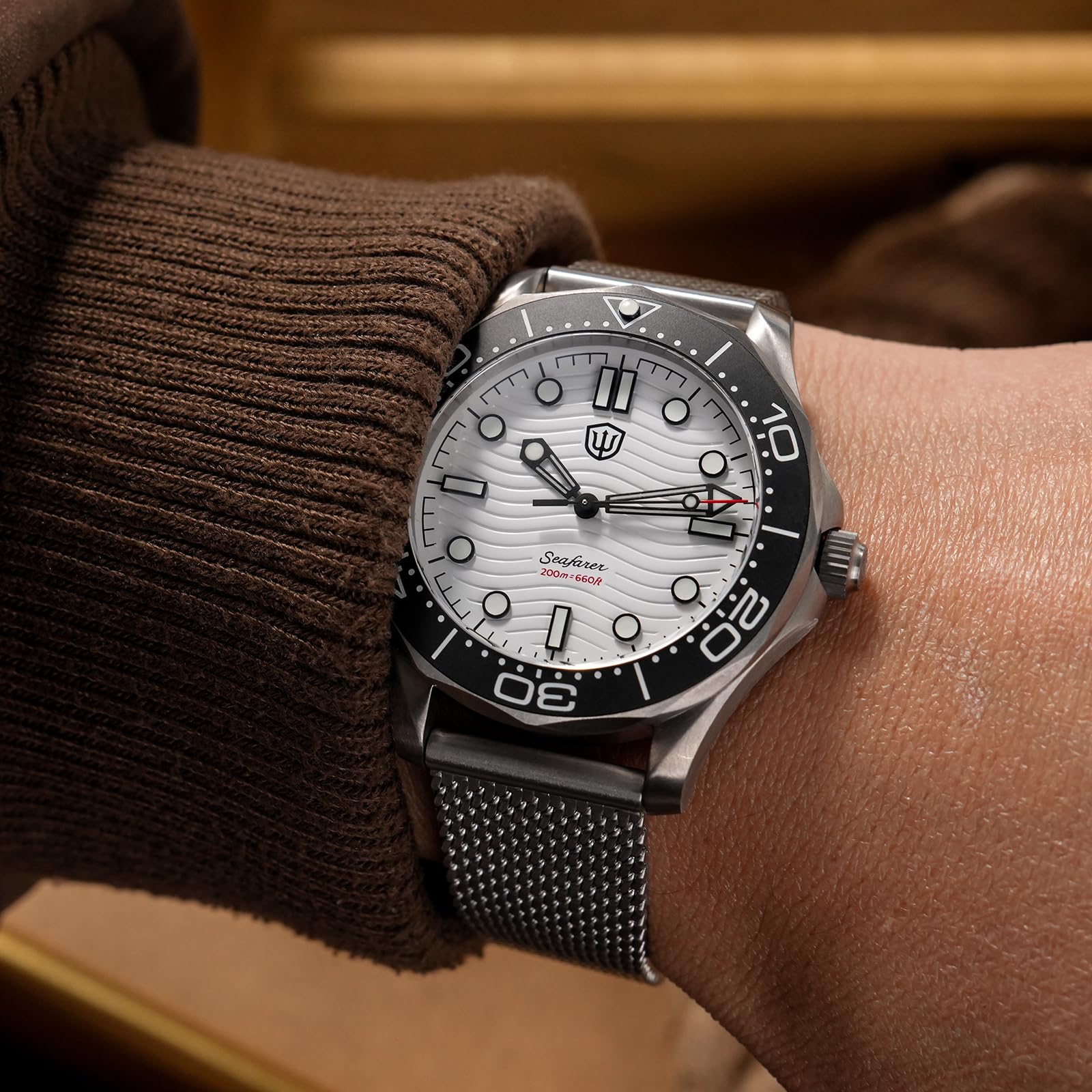 watchdives WD007Q - Orologio subacqueo giapponese VH31 Sweep Second, in titanio da 42 mm, con vetro zaffiro curvo, impermeabile fino a 200 m