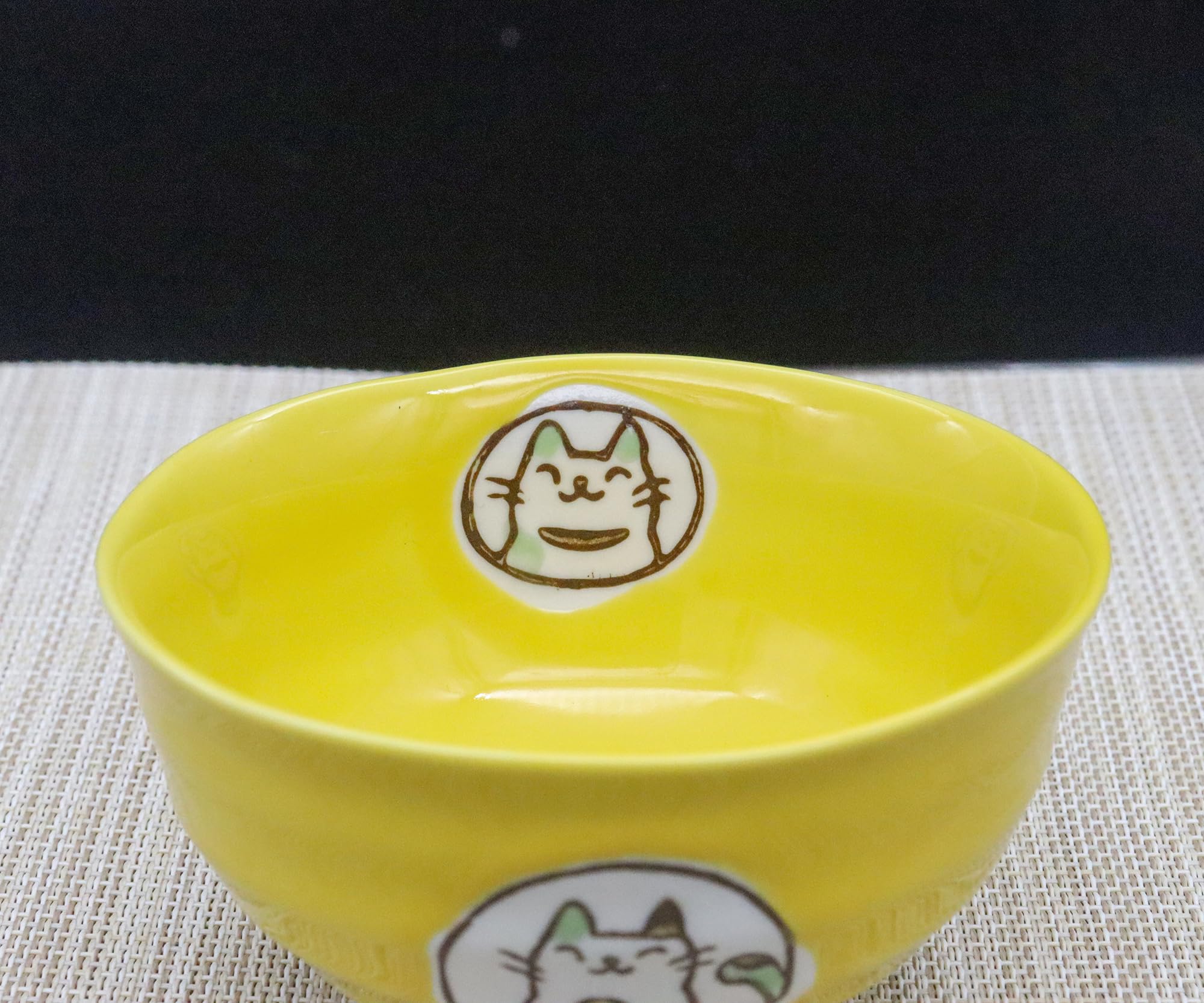 Amazon.co.jp: クラフトマンハウス 瀬戸焼 飯碗 茶碗 風水 猫(黄)金運