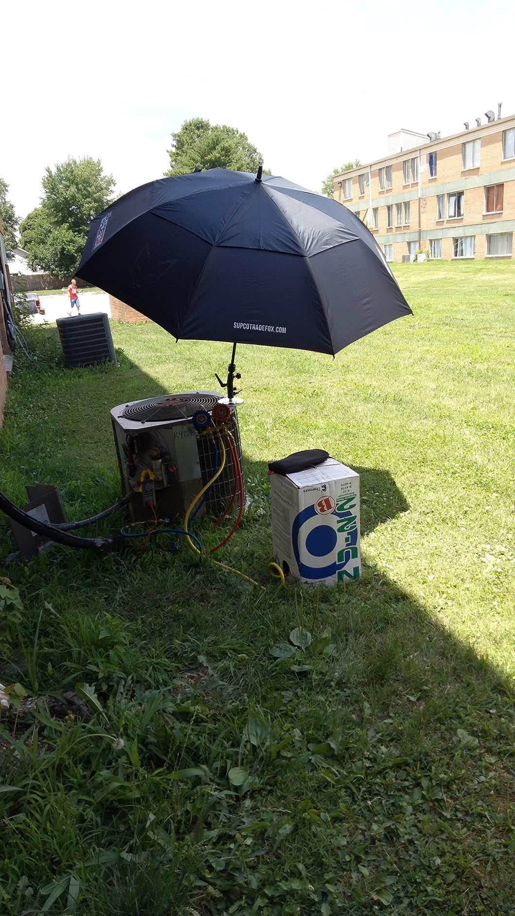 12/mo Finance Supco TradeFox 60" Umbrella with Base Kit