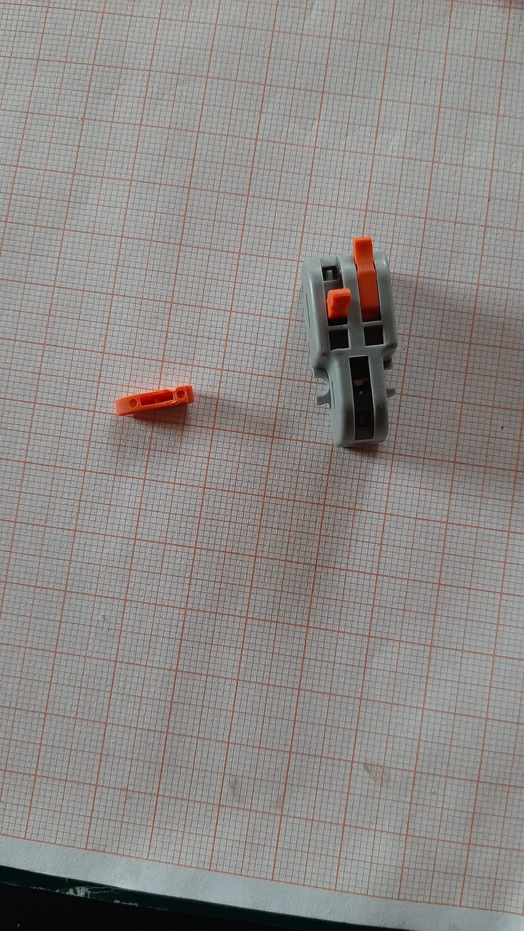 Produktbild von Kabelverbinder 1 In 3 Out – 10 Stück, Flammhemmend, Kupferleiter, Für 0,5–6 Mm², PA-Gehäuse, 450 V, 41 A