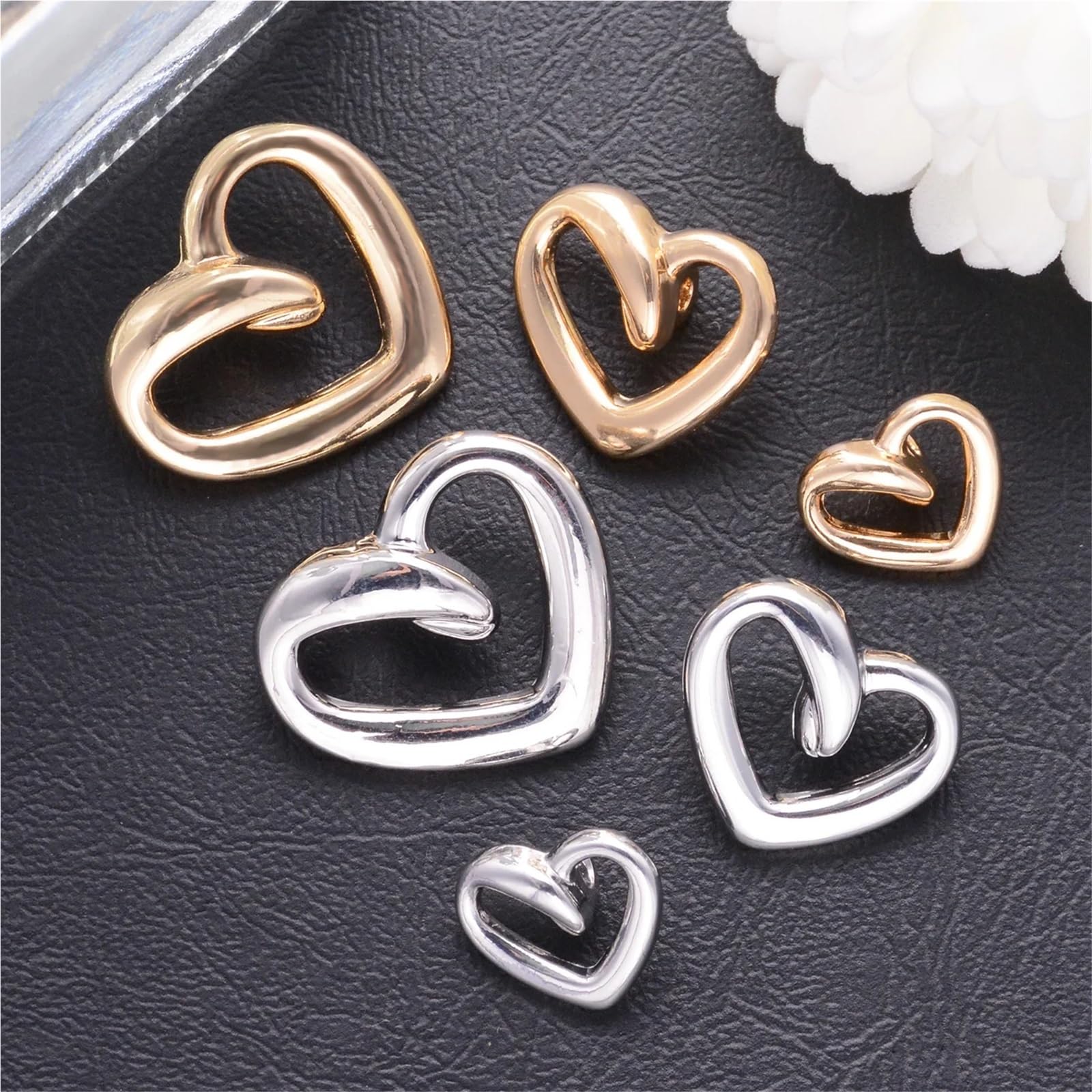 20 Stück 13/18/23 mm Herz Metall Liebe Herz Schaft Nähknöpfe Dekorative (JRBG228,23 mm)