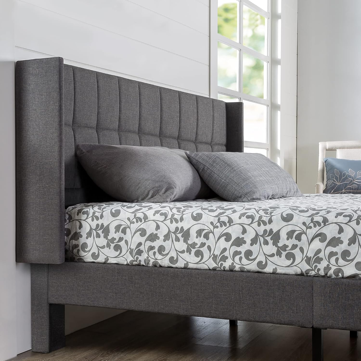 ZINUS Dori Upholstered Platform Bed Frame with Wingback Headboard