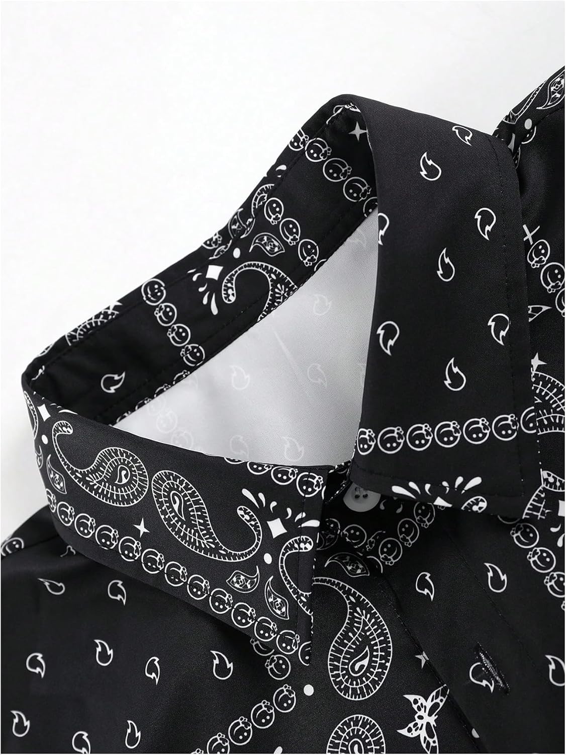 GORGLITTER Men's 2 Piece Boho Tracksuit Paisley Print Button Down Shirt and Shorts Vacation Sets