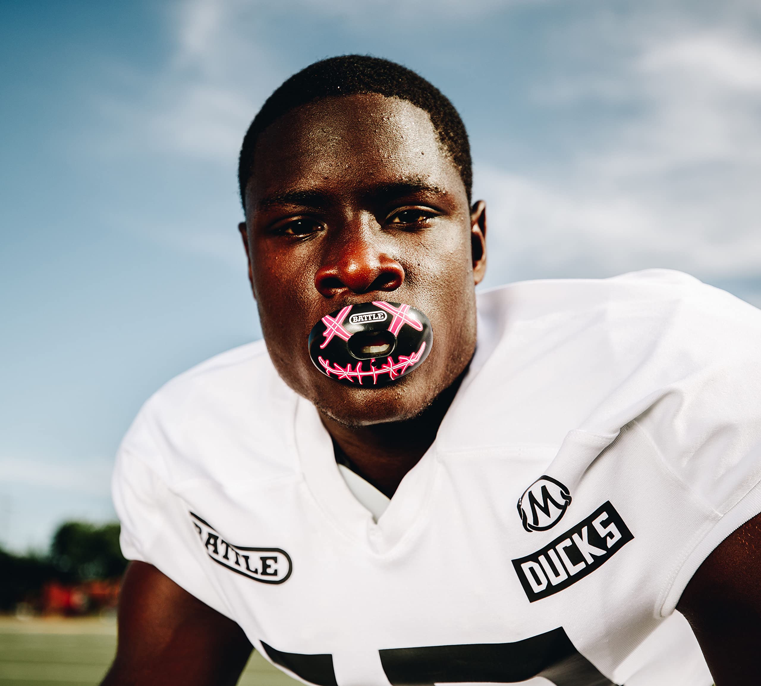 Amazon.com : Battle Nightmare Oxygen Football Mouthguard : Sports