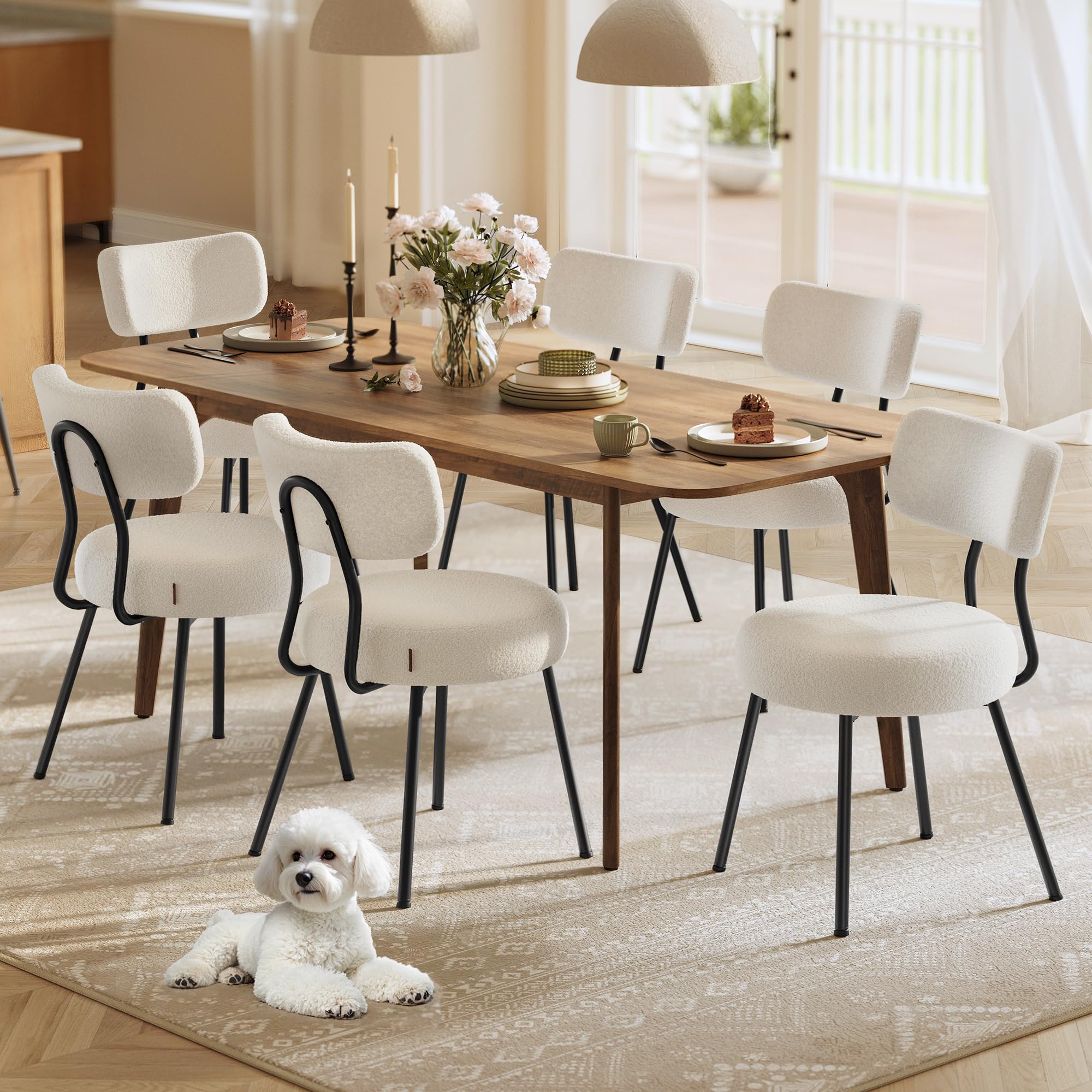 VASAGLE Chaises Salle à Manger, Lot de 6, Tissu Peluche, Dossier Courbé, Chaises de Cuisine, Rembourrées, Cader en Acier, Modernes, Salon, Coiffeuse, Blanc Crème KDC110W16