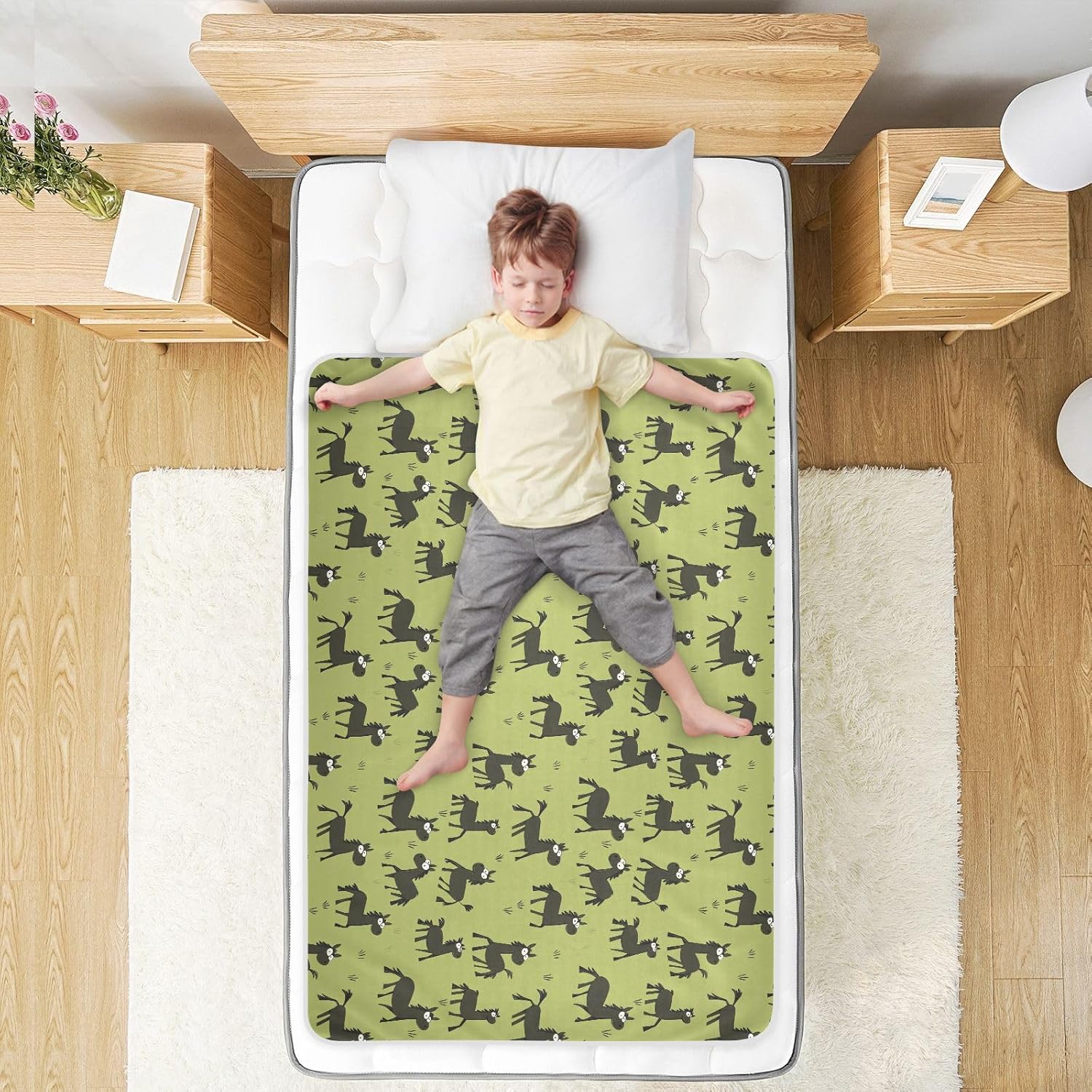 Cartoon Cute Funny Horse Black Green Extra Large Resuable Toddler Mattress Pads Soft Absorbent Potty Training Mattress Pad Portable Pad Liner for Infant Baby , 52" L x 34" W