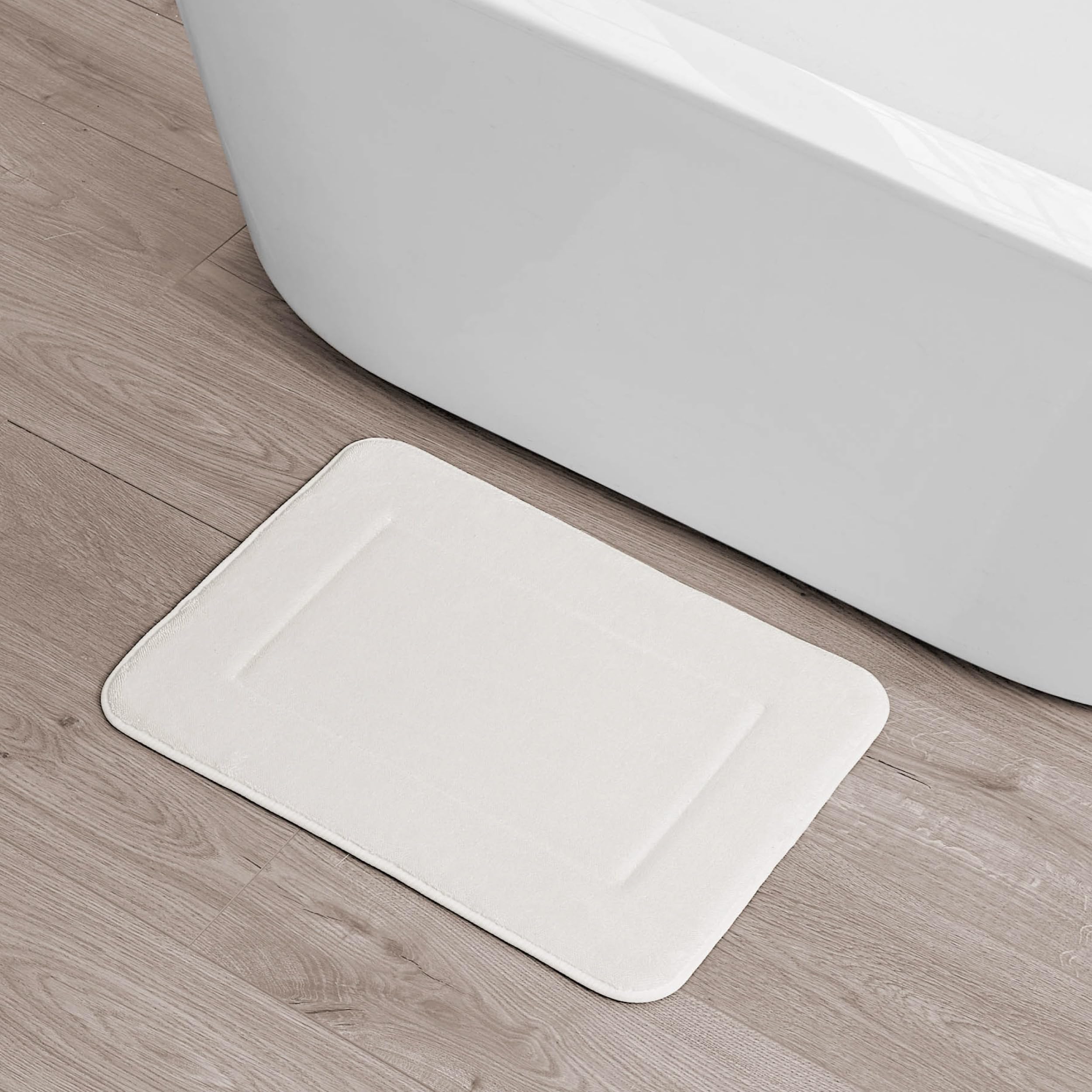 Oliver Brown - Terry Bath Mat, Memory Foam Bath Rug, Non-Slip, 100% Polyester, Premium Bathroom Decor, Machine Washable, Measures 17 in. x 24 in., White