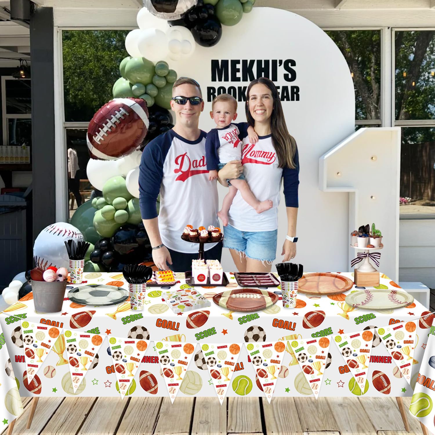 Decorazioni sportive per feste di compleanno – Piatti a tema sportivo, tovaglioli, tazze, striscioni, tovaglie, kit da tavola per basket, calcio, baseball, calcio, serve 20 ospiti per festa di