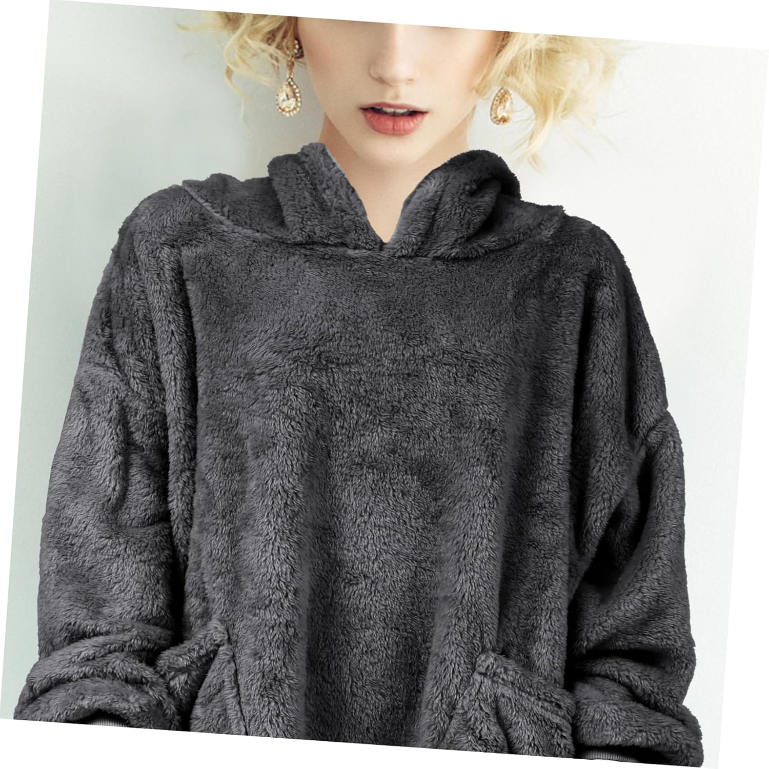 MERRYHAPY Wearable Hooded Blanket Sweatshirt Cozy Warm Pajamas with Giant Pockets for Adults for Lounging Tv Watching and Napping Autumn and Winter Grey