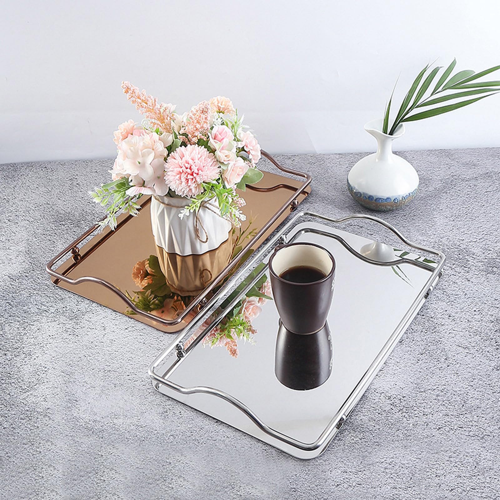 Bandeja de servir, Elegante Bandeja Rectangular de Acero Inoxidable con Asa para Té, Café y Postres, Centro de Mesa Decorativo, 30x20 cm, para Cena, Bar o Cocina