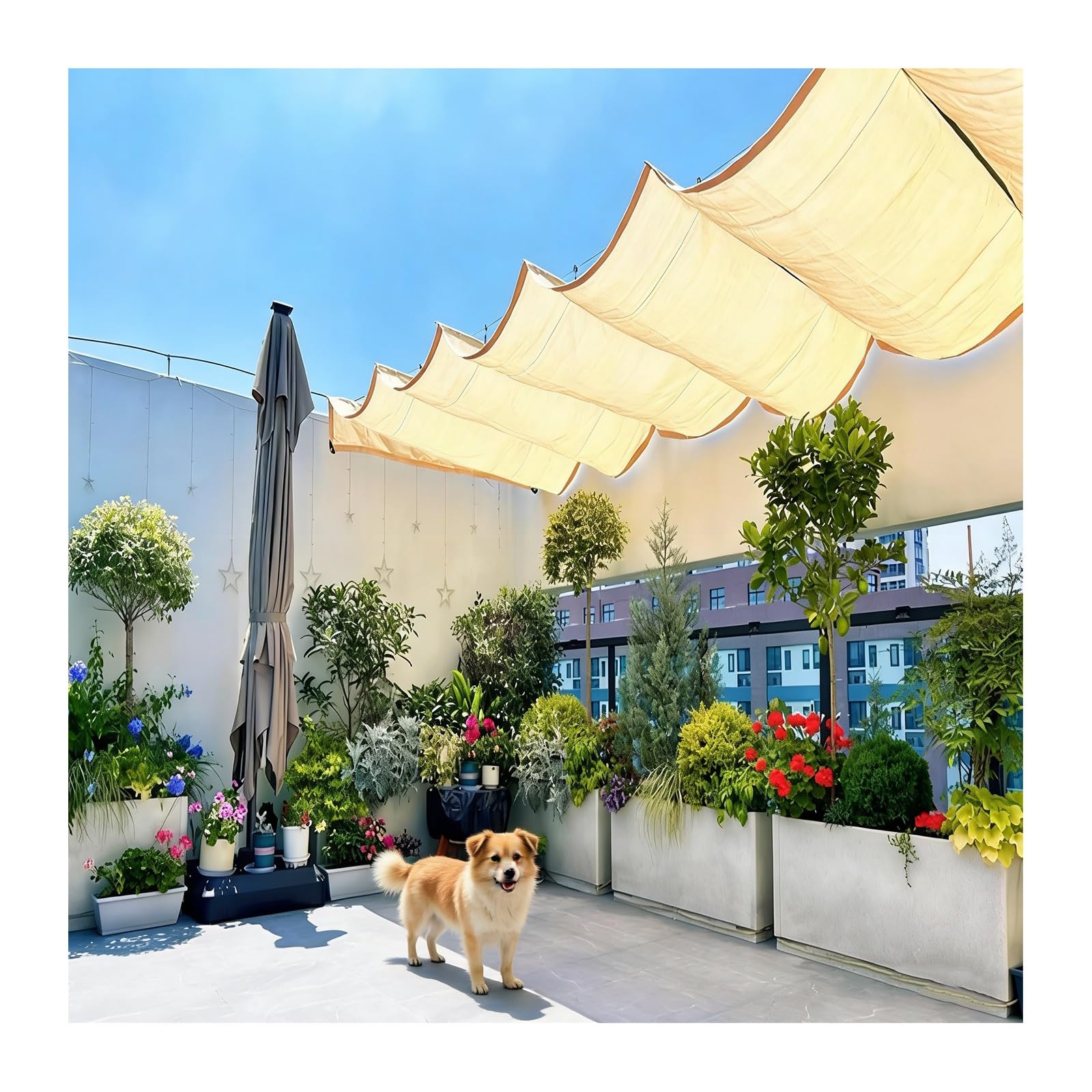 Voile pare-soleil rétractable en bois pour des déjeuners réussis en terrasse