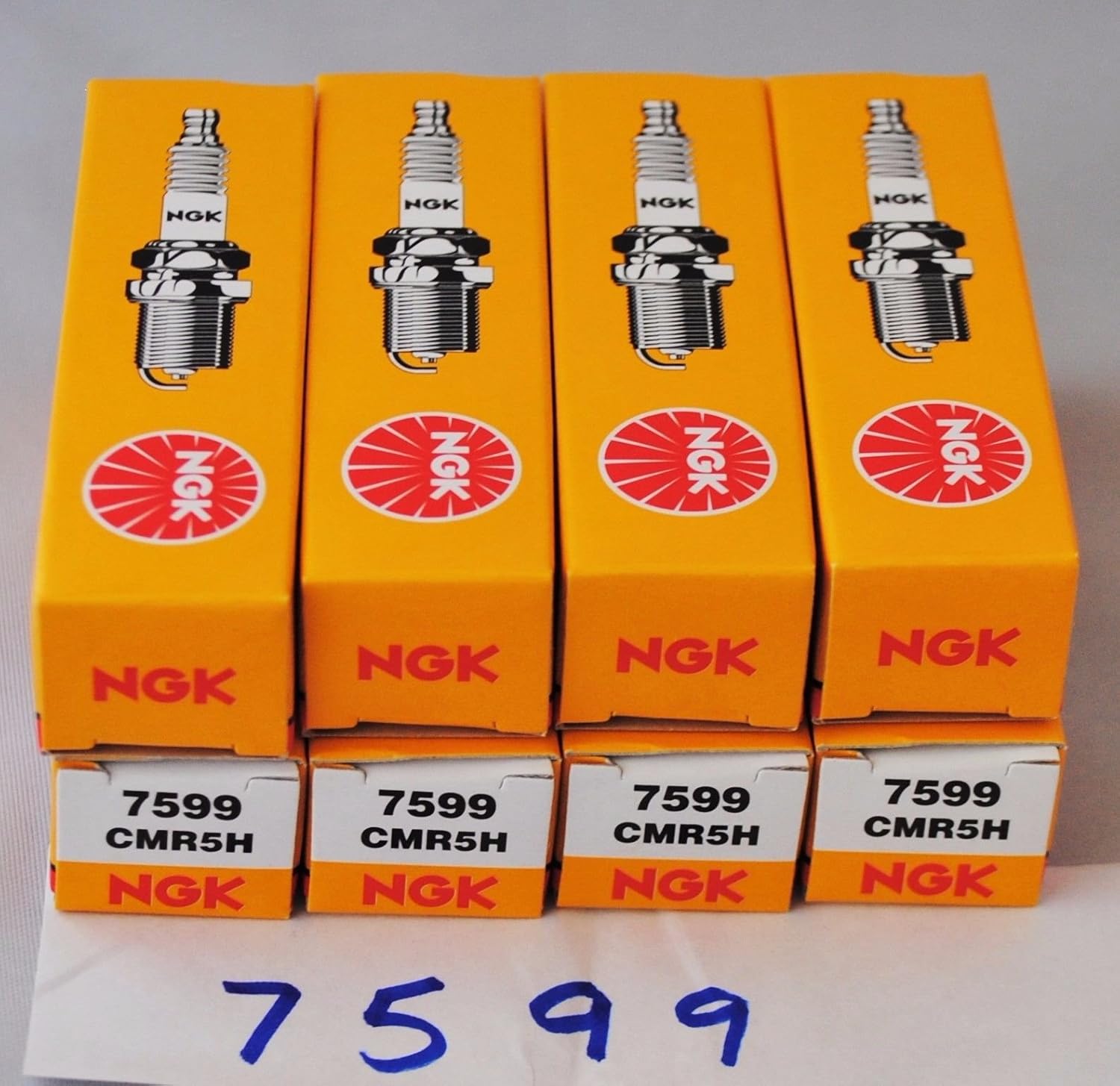 8 Pack Genuine Cmr5h Oem Ngk Standard Plug Spark Plugs 7599