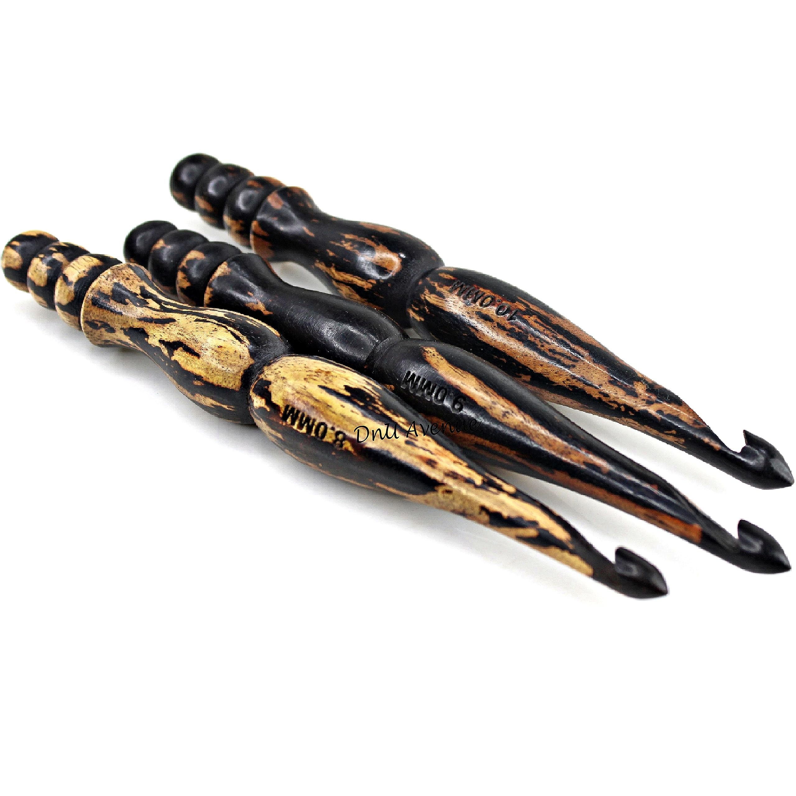 13-teiliges Häkelnadel-Set aus Holz, Größen 3,5 mm bis 12 mm, glatte handgefertigte Bambus-Häkelnadeln für Garn, ergonomische, leichte Strick- und Häkelwerkzeuge für Anfänger und Experten