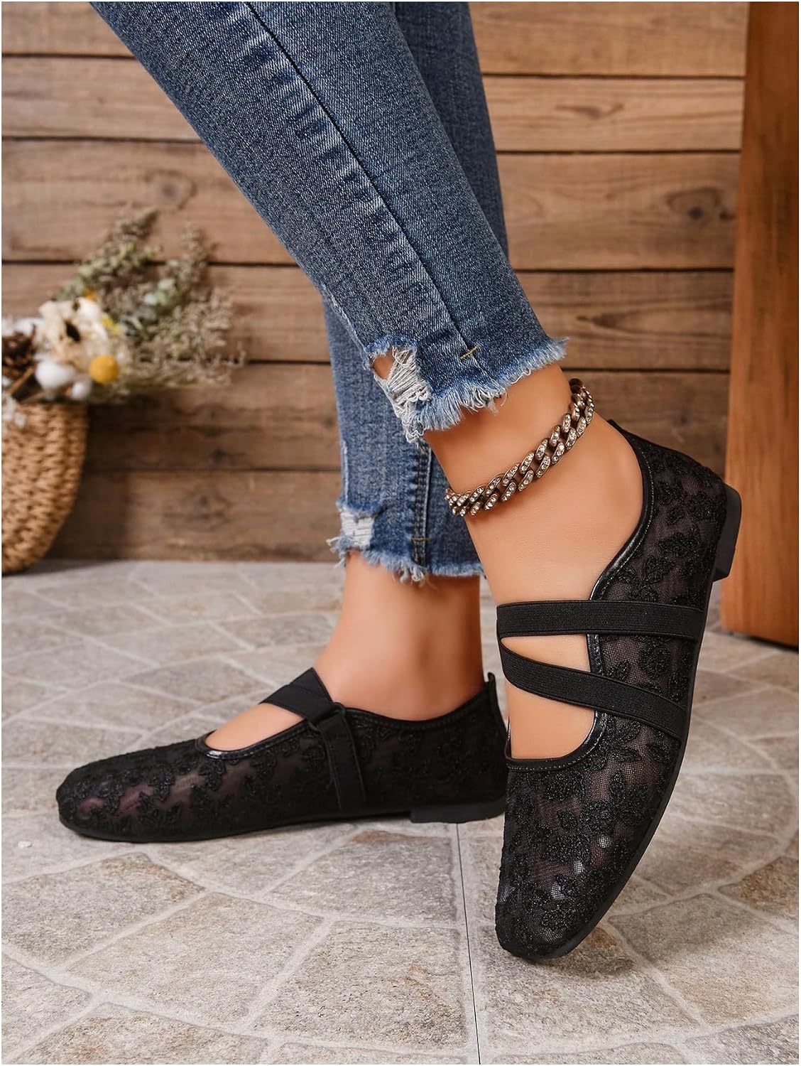 GORGLITTER Women's Lace Mesh Ballet Flats Sheer Closed Square Toe Ballerina Shoes Comfortable Daily Work Shoes