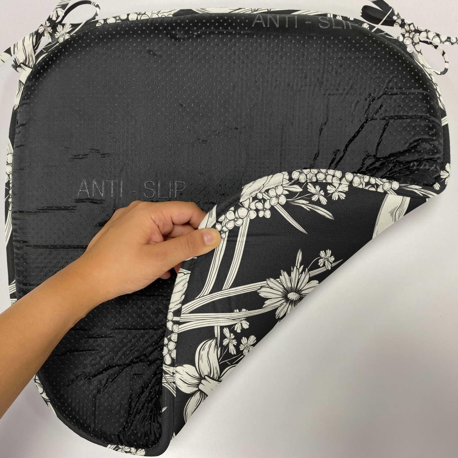 Lunarable Vintage Chair Seating Cushion Set of 2, Nature Inspired Pattern with Spring Flowers Monochrome Engraved Design, Anti-Slip Seat Padding for Kitchen & Patio, 16"x16", Charcoal Grey and Cream