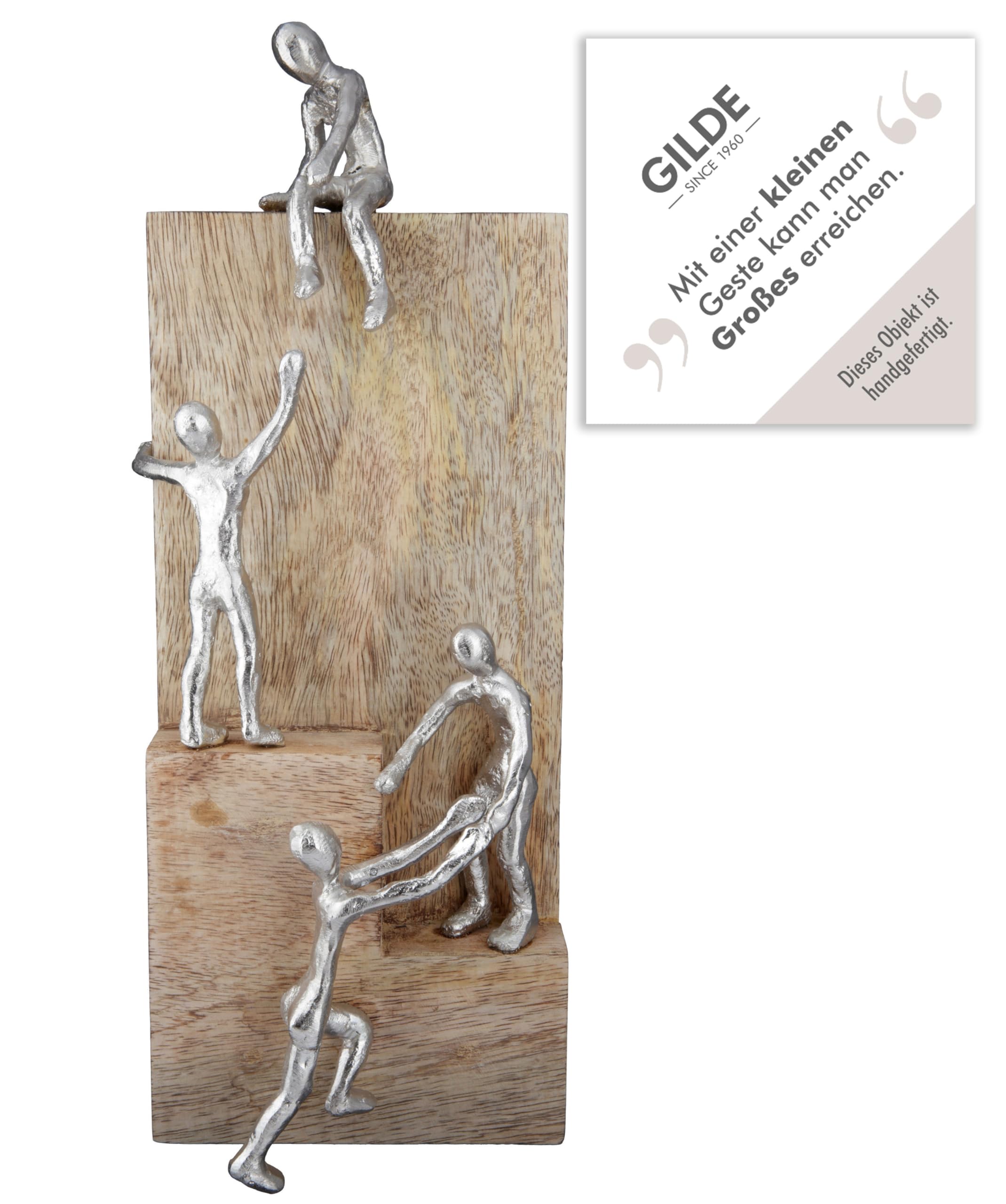 GILDE Figurka dekoracyjna rzeźba Helping Hand - aluminium drewno mango - dekoracja salonu - prezent na Boże Narodzenie prezent urodzinowy - kolory: naturalny srebrny - wysokość 39 cm