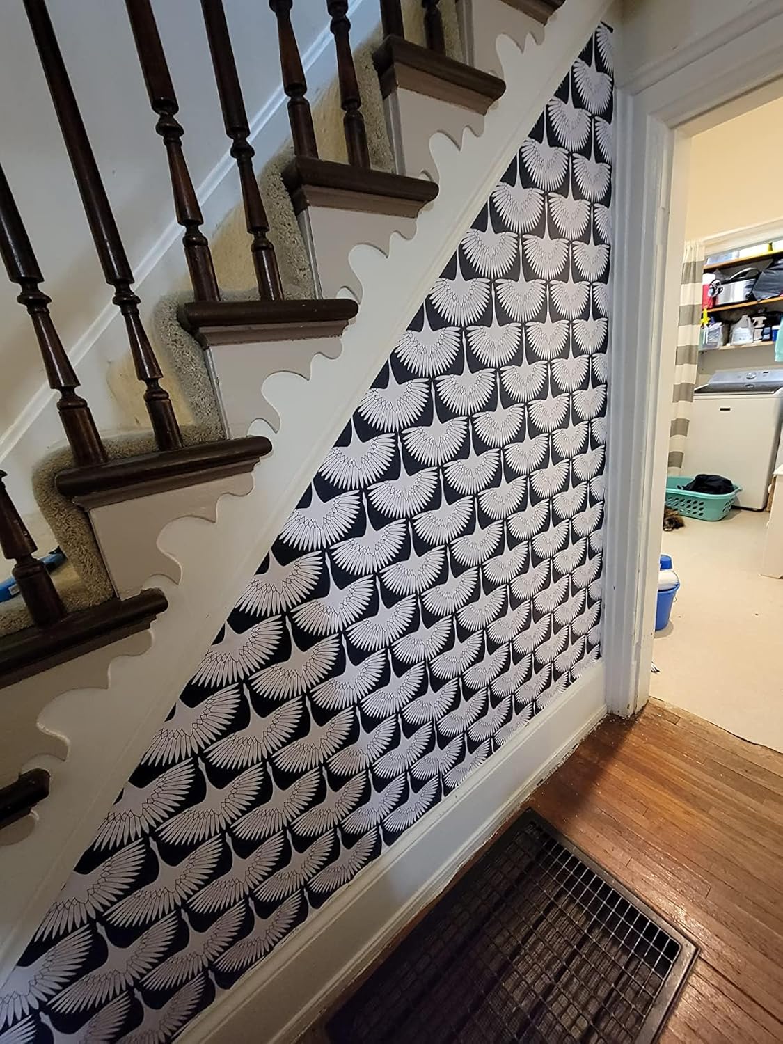 Black and White Peel and Stick Wallpaper Contact Paper Removable Self Adhesive Vinyl Film Roll Decorative Waterproof for Wall Countertop Furniture Kitchen Cabinet Refurbishment Paper 17.71"X196"