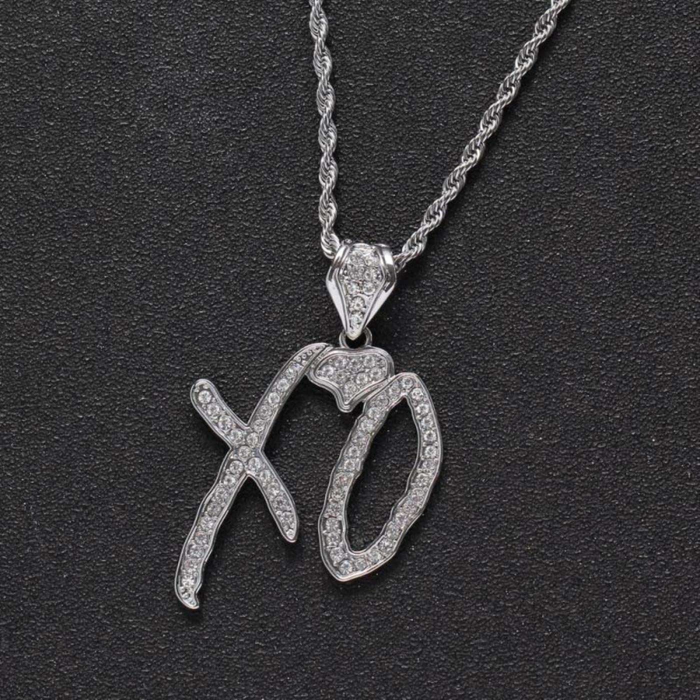Collier Pendentif Hip Hop Lettre XO Zircon Ice Out – Acier Inox, Unisexe, Style Rap Rock Party