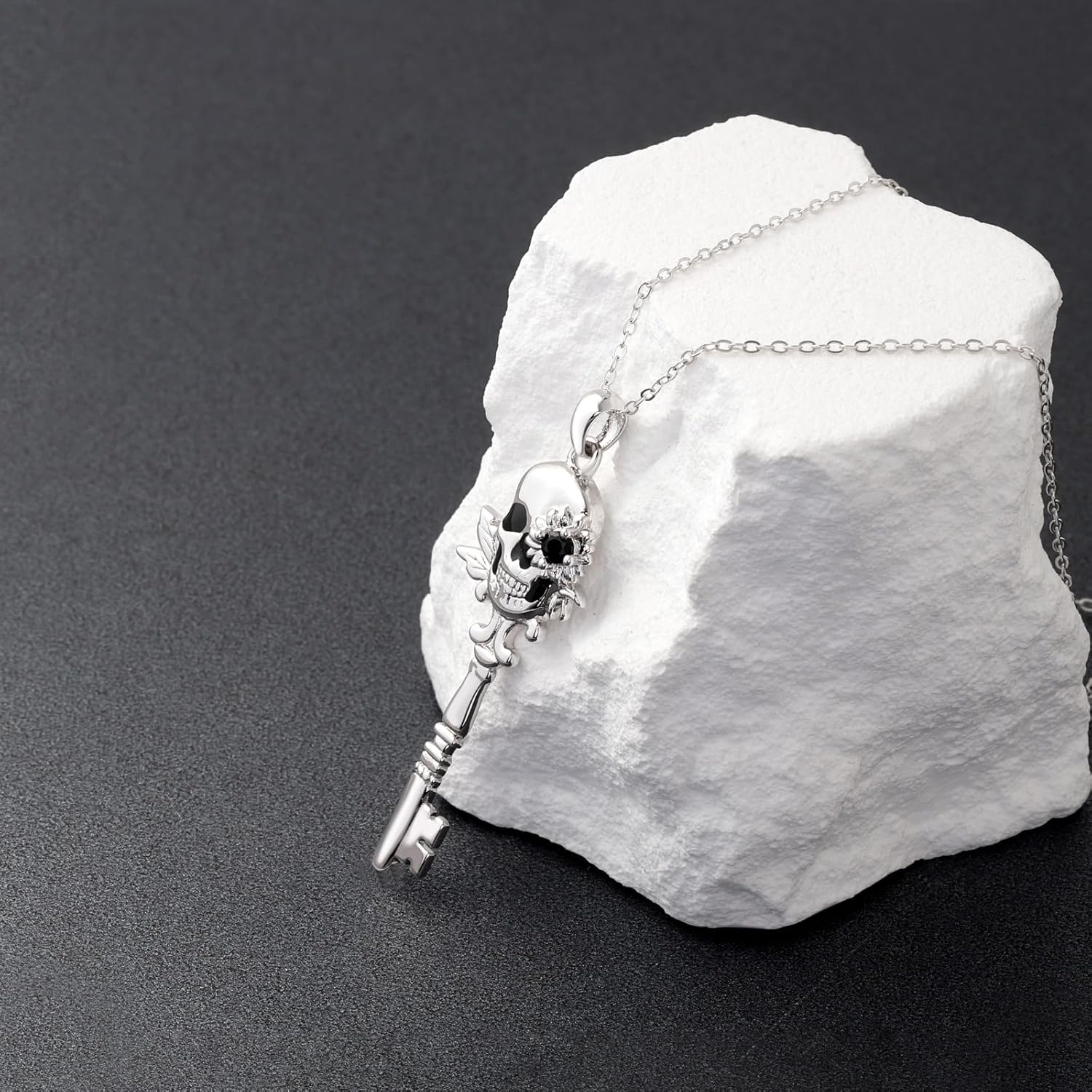 Gothic Skeleton Key Necklace - Silver Vintage Skull Pendant Key Chain Charm Skeleton Key Jewelry Gifts for Women Men - Image 3