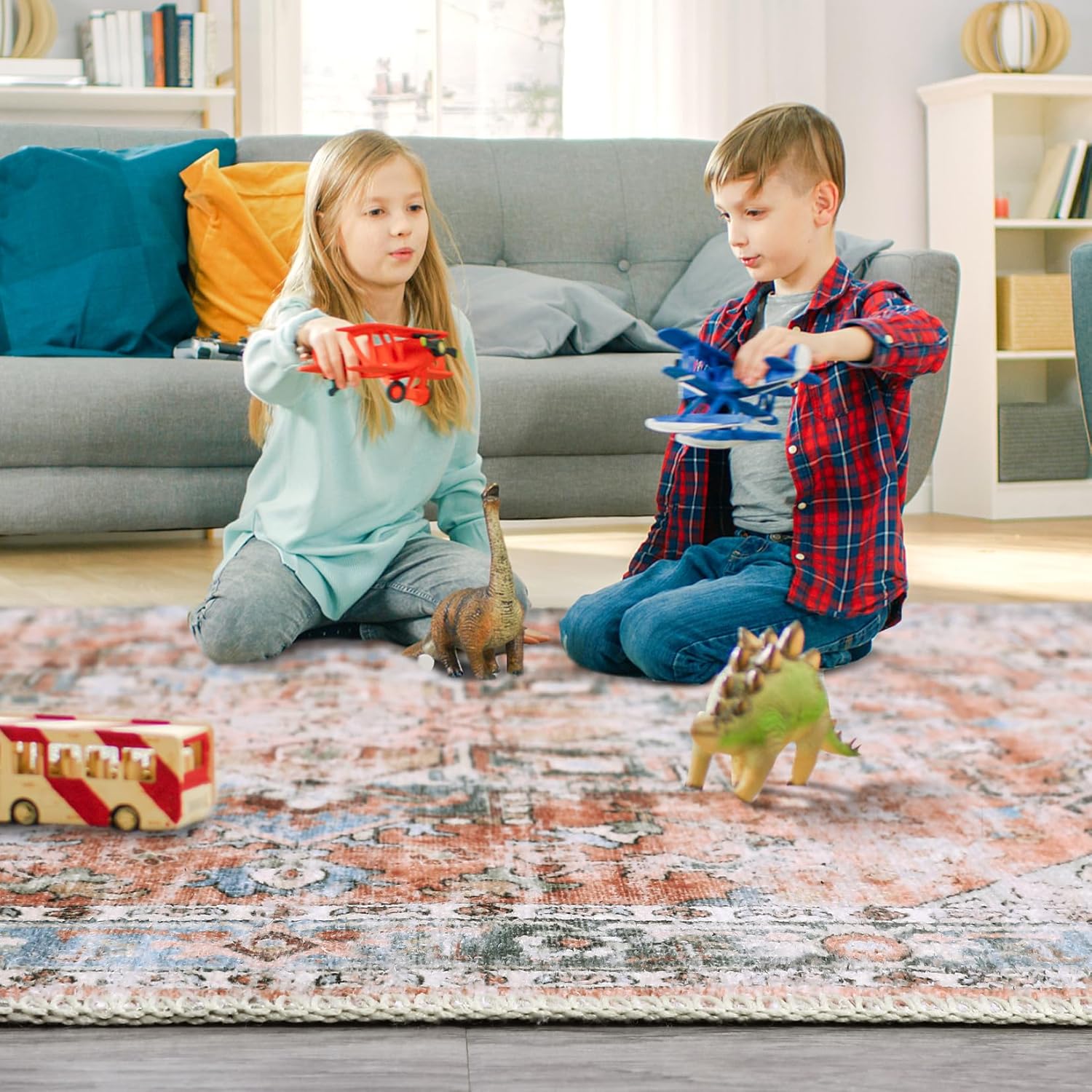 GarveeHome Machine Washable Rug 5x7 Vintage Distressed Area Rug for Living Room, Traditional Medallion Accent Rug Non-Slip Stain Resistant Floor Cover Carpet for Bedroom Decor, Brick Red