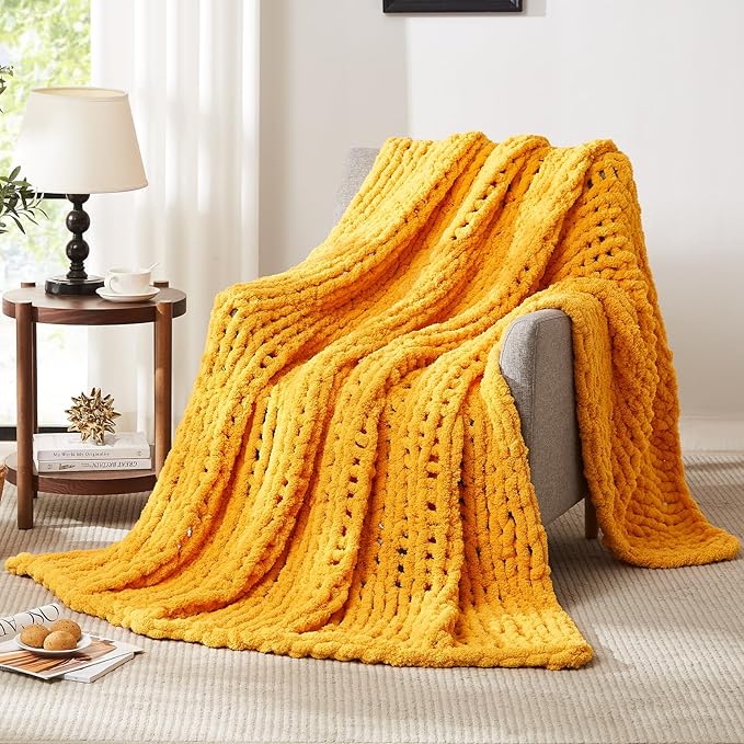 Solid Soft Cozy Cable Knitted Throw Blanket