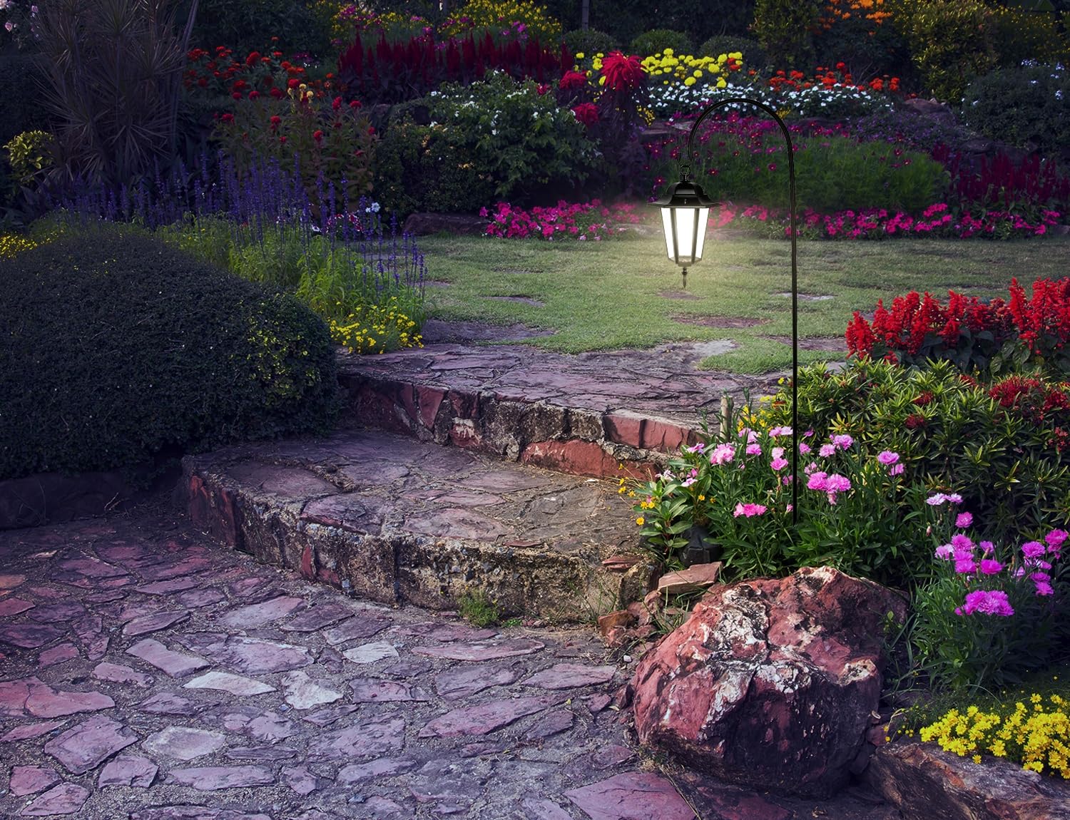 Kapaga - Crochet de berger - Décoration de jardin - Tige de lanterne en métal - Support de lanterne - Noir - Hauteur 120 cm - Élégant bijou de jardin (1)