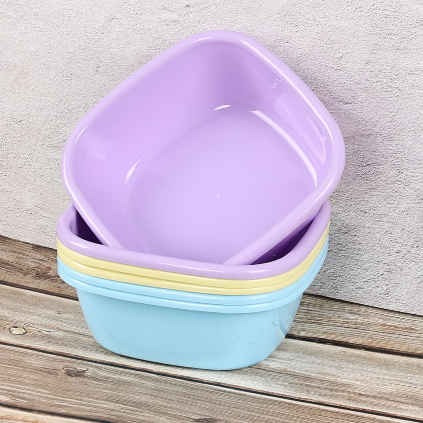 Lot de 6 petits lavabos carrés colorés en plastique 8 l
