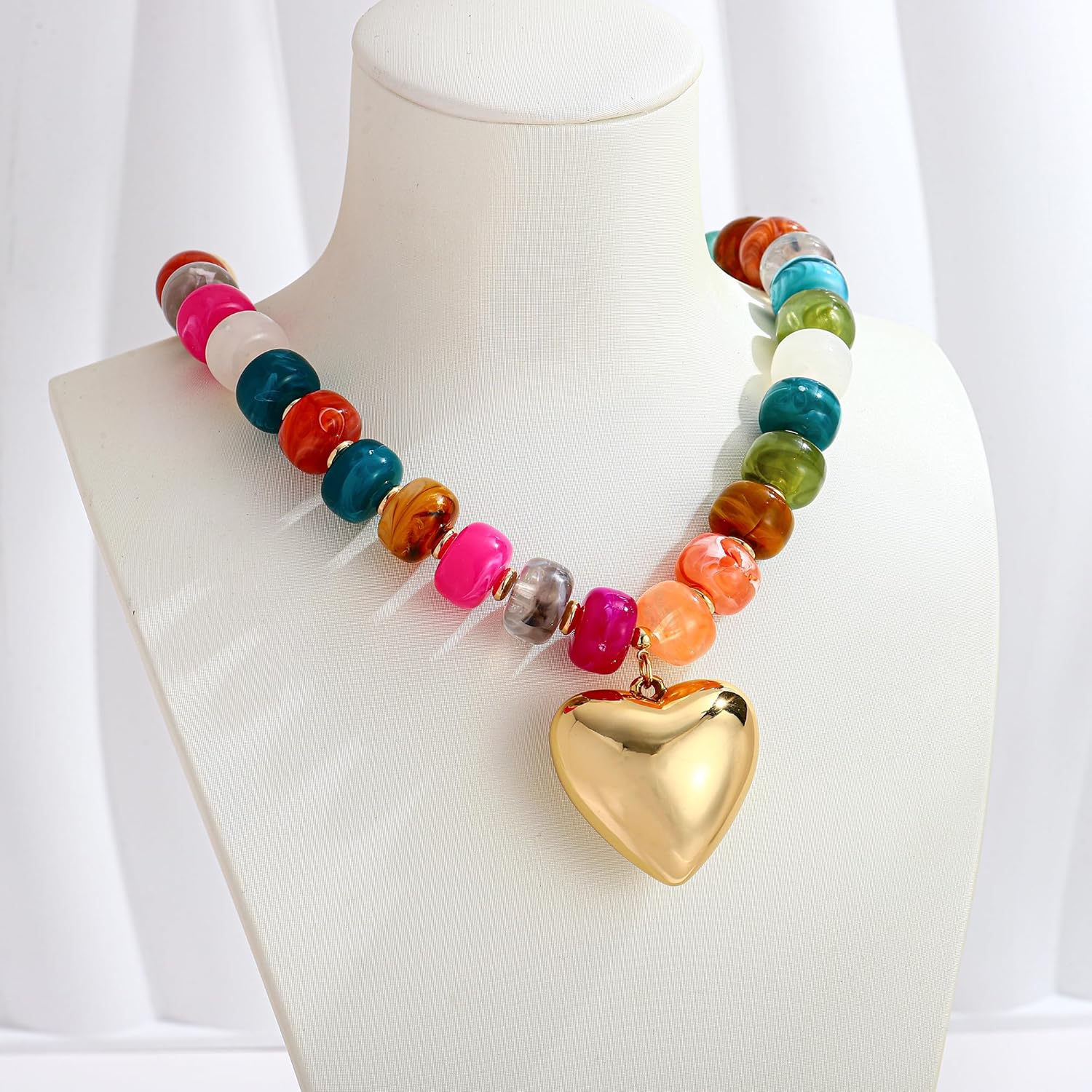 Gold Heart Pendant Necklaces for Women Colorful Acrylic Resin Beaded Choker Necklace Fashion Chunky Statement Beaded Heart Necklace - Image 5