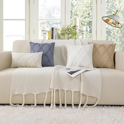 Miniatura 9 de decorUhome - Juego de 2 fundas de cojín decorativas, fundas de almohada afelpadas de lana sintética suave para sillón, cama, sofá y sala de estar,