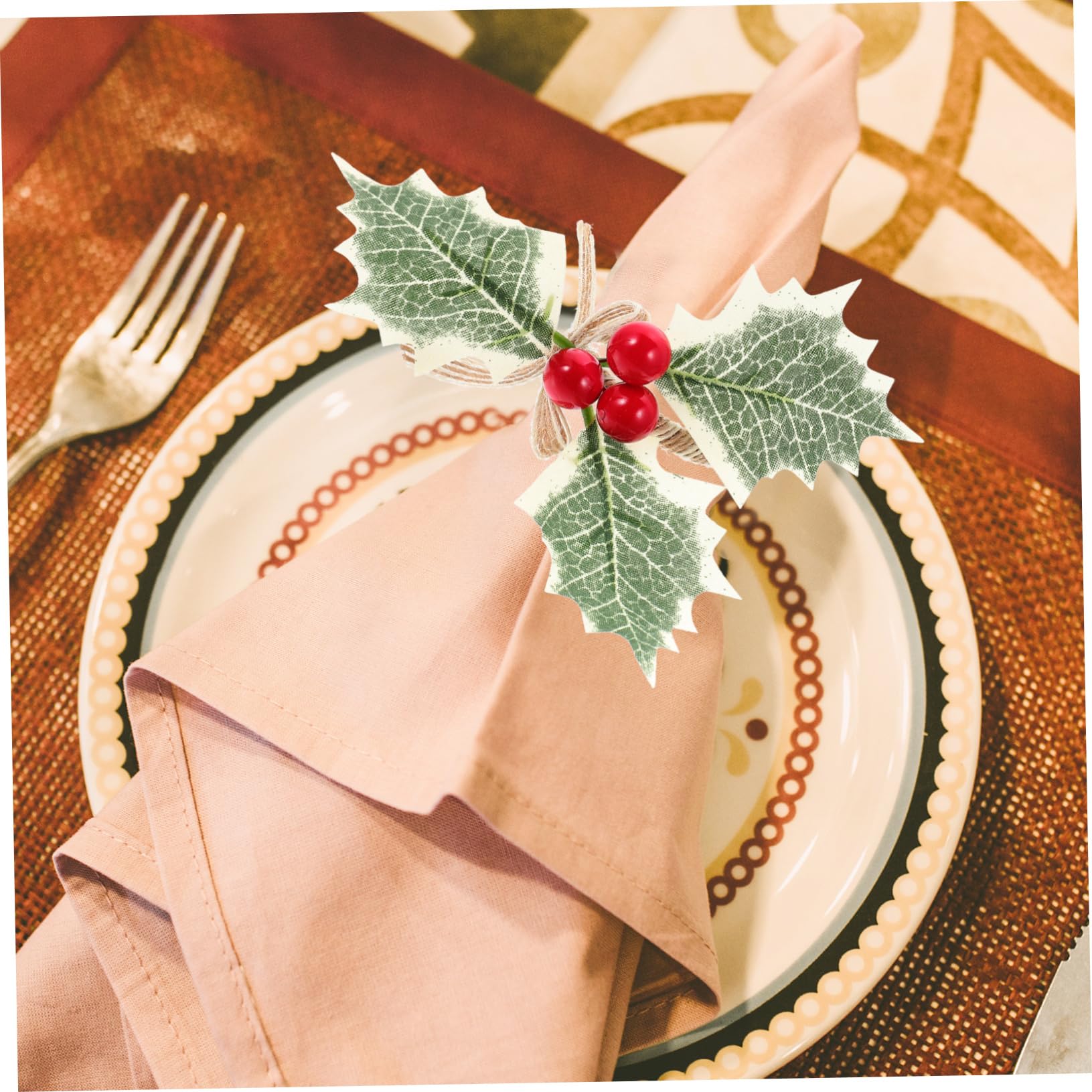 30 Pièces Ronds de Serviette de Noël Rond de Serviette de noël Boucles de Serviette de Repas de Noel Goodies Noel décor Porte-Serviettes de fête Anneau à Serviette Alipis