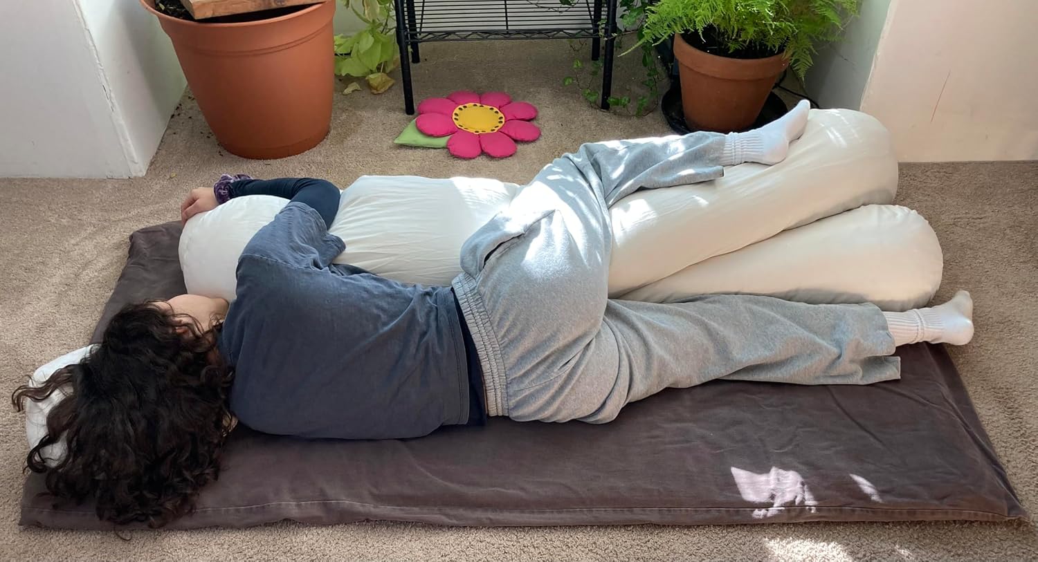Chicago Body Pillow - Organic Cotton and Kapok