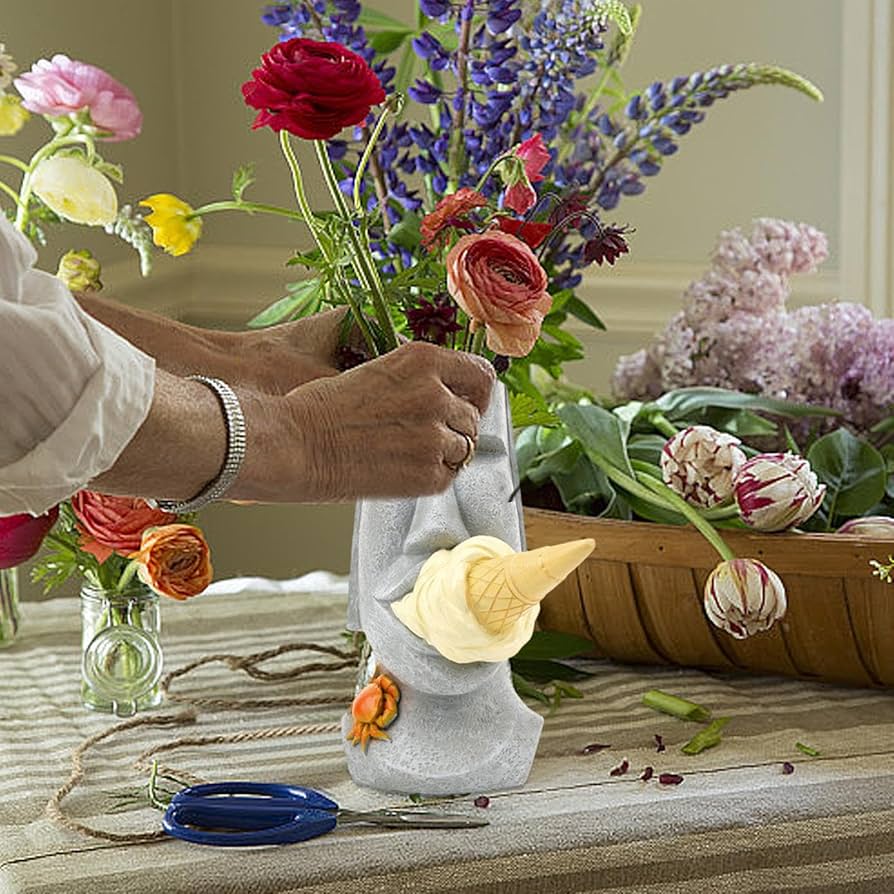 アンティーク　鷲の置物、象の花瓶　ピューター製 アンティーク 鷲の置物、象の花瓶 ピューター製