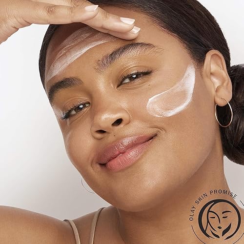 Miniatura 5 de Olay Total Effects Crema reafirmante nocturna antienvejecimiento e hidratante facial con vitamina C y E 17 onzas líquidas