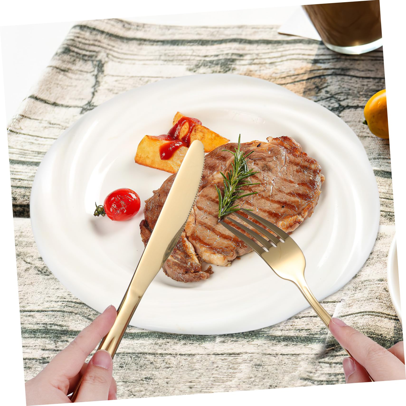 2 Impostati Posate Steak in Acciaio Resistente con Coltelli e Cucchiai Ergonomici Kit da Tavola per Casa Ristorante e Picnic Facile da Pulire