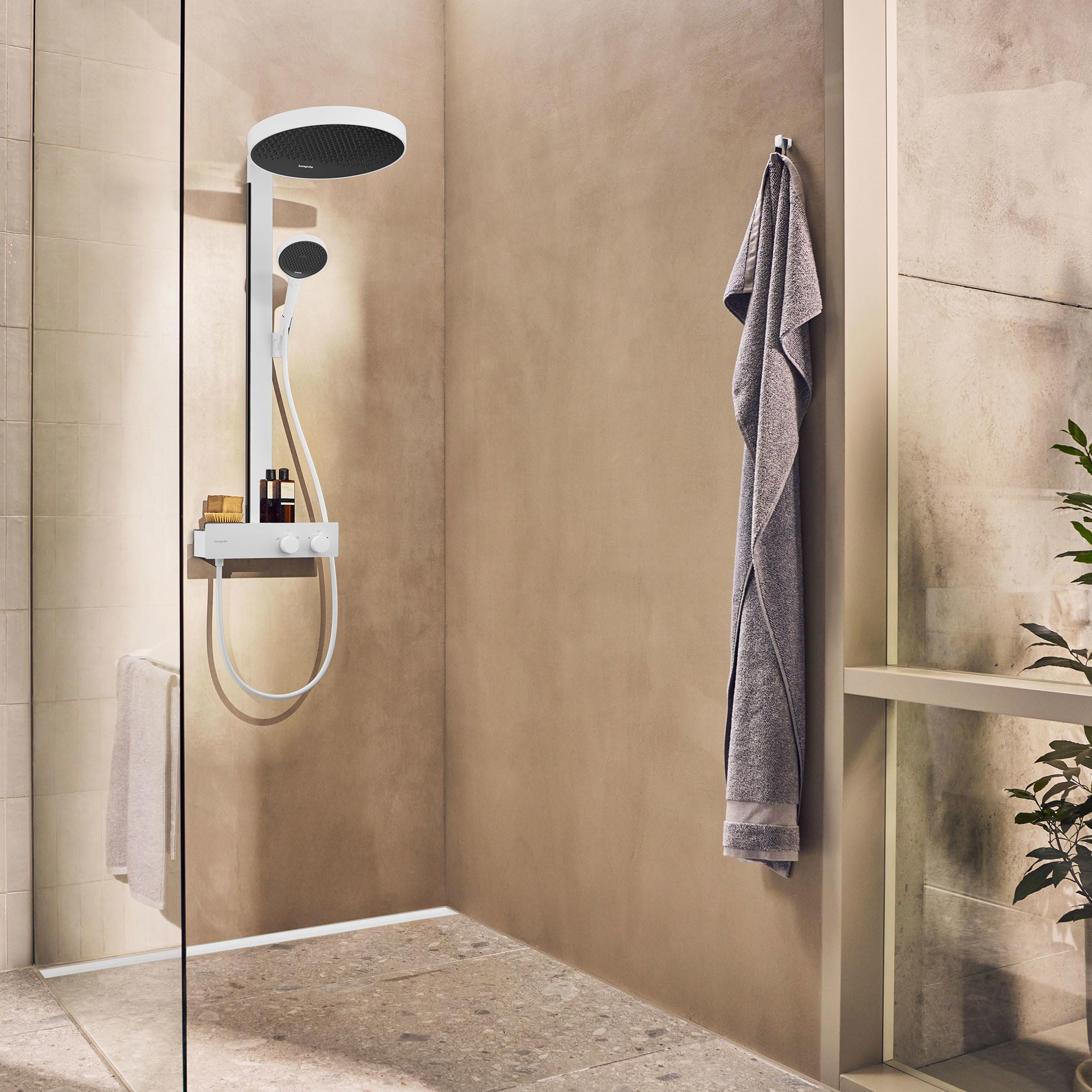 hansgrohe Rainfinity - komplet prysznicowy z termostatem, zestaw prysznicowy z główką prysznicowa 3-strumieniowa, wąż, szyna i deszczownica okrągła 1-strumieniowa (⌀ 360 mm), biały matowy