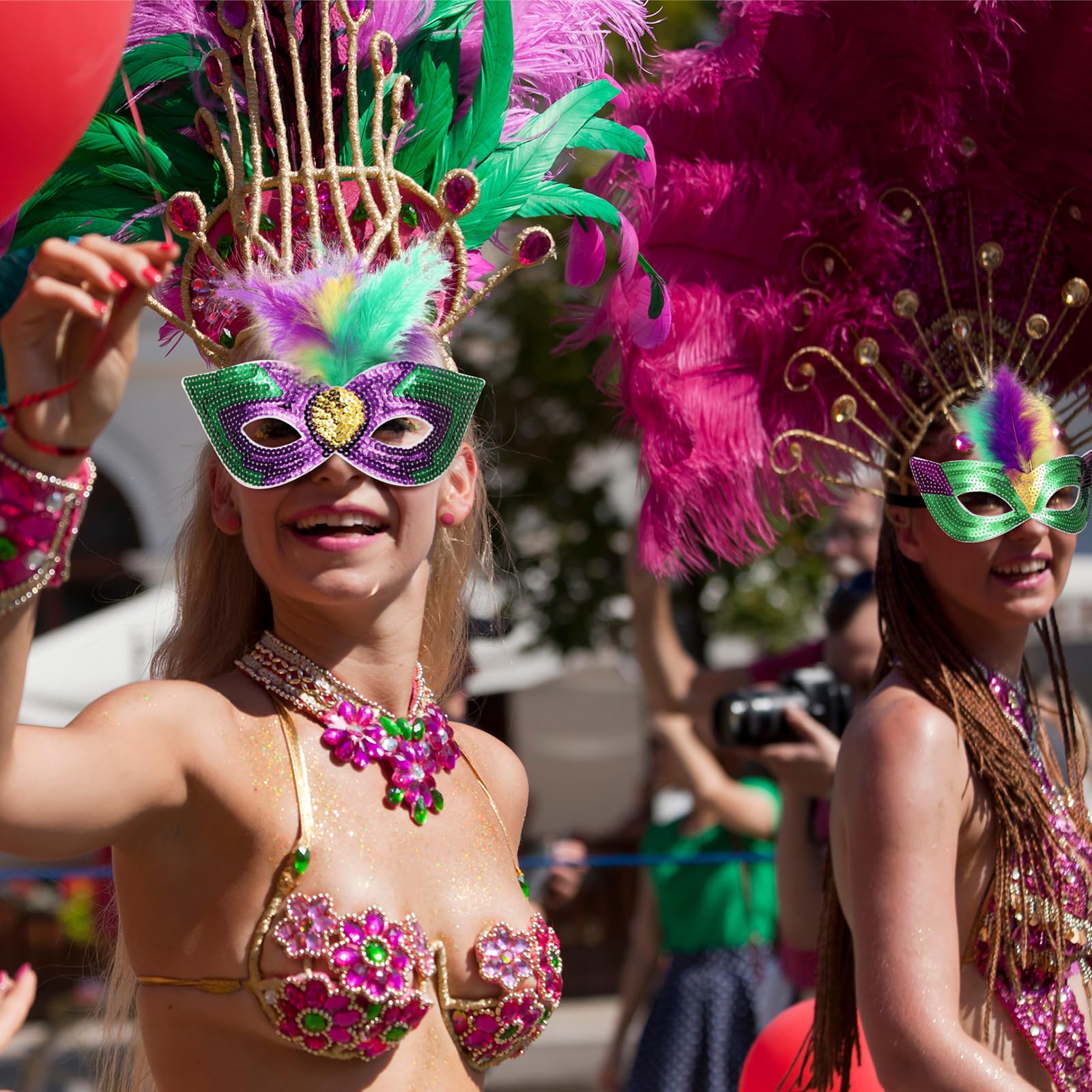 18 Piezas Máscaras de Carnaval con Plumas Máscara Veneciana para Parejas Accesorios para Disfraz de Fiesta de Mardi Fras Baile de Máscaras Máscara de Mascarada para Hombres Adultos y Mujeres