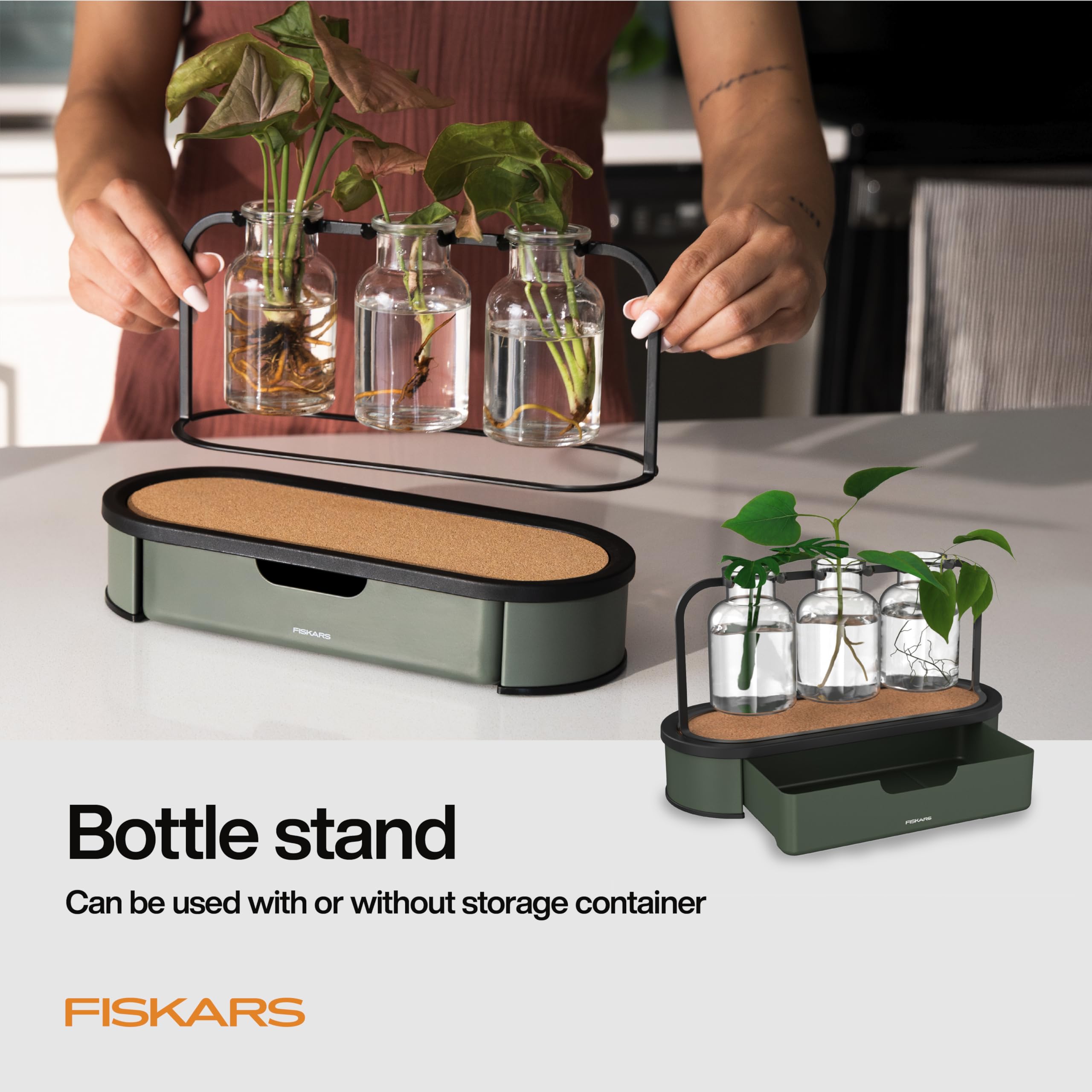 Fiskars Station de Propagation de Plantes - Support de Propagation en Verre Multi-cannelures avec Base en métal, idéal pour enraciner Plusieurs boutures de Plantes et décoration hydroponique