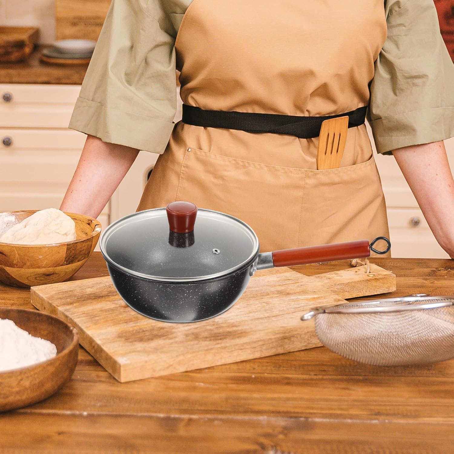 SECFOU Non-stick Small Milk Pot with Lid, Aluminum Alloy Saucepan for Stove Top Cooking, Melting Chocolate and Warming Milk, Kitchen Cookware for Home Use