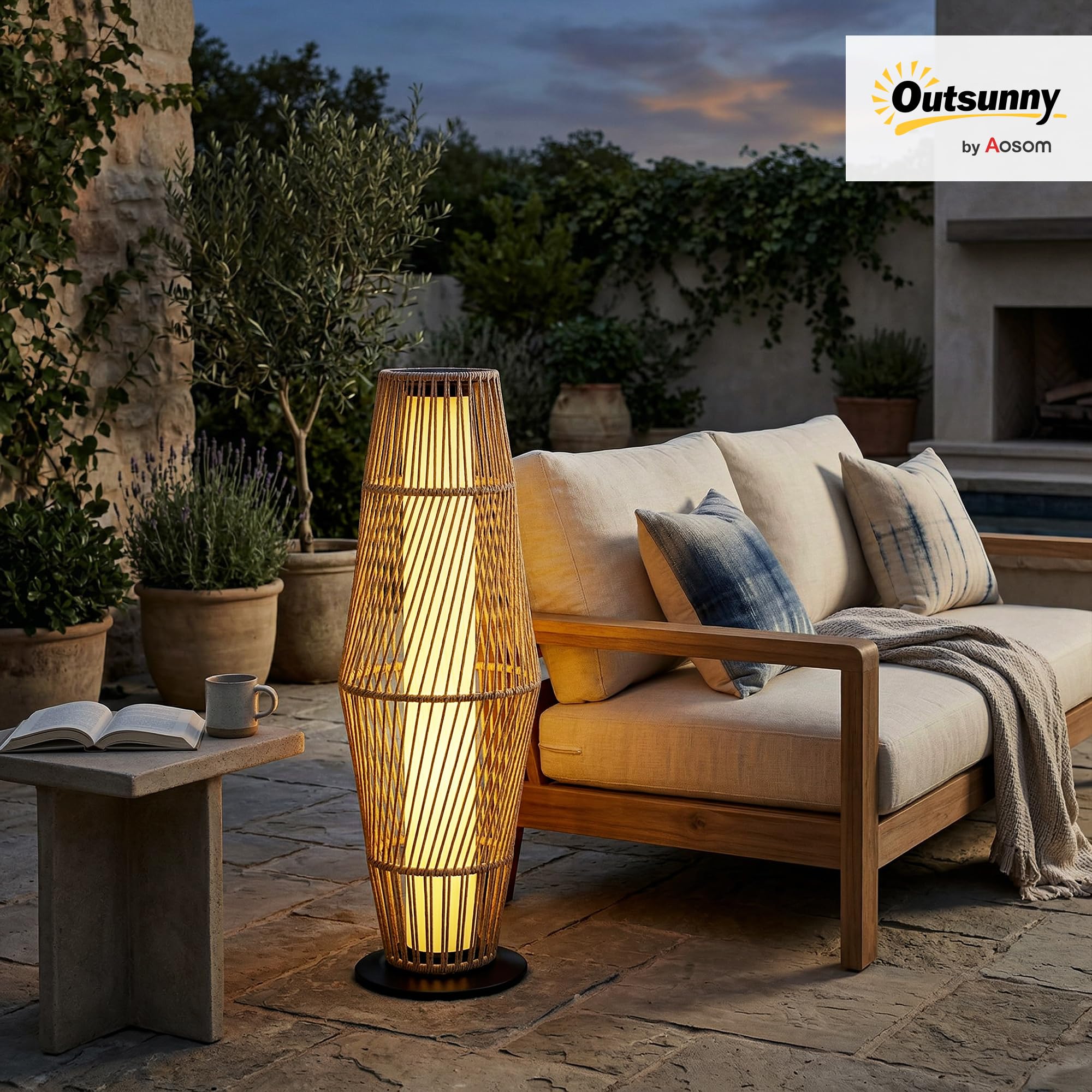 Outsunny Lanterne Solaire Extérieure en Résine Tressée avec Capteur de Lumière, Lampadaire LED Extérieur, 26x26x68cm, Sable