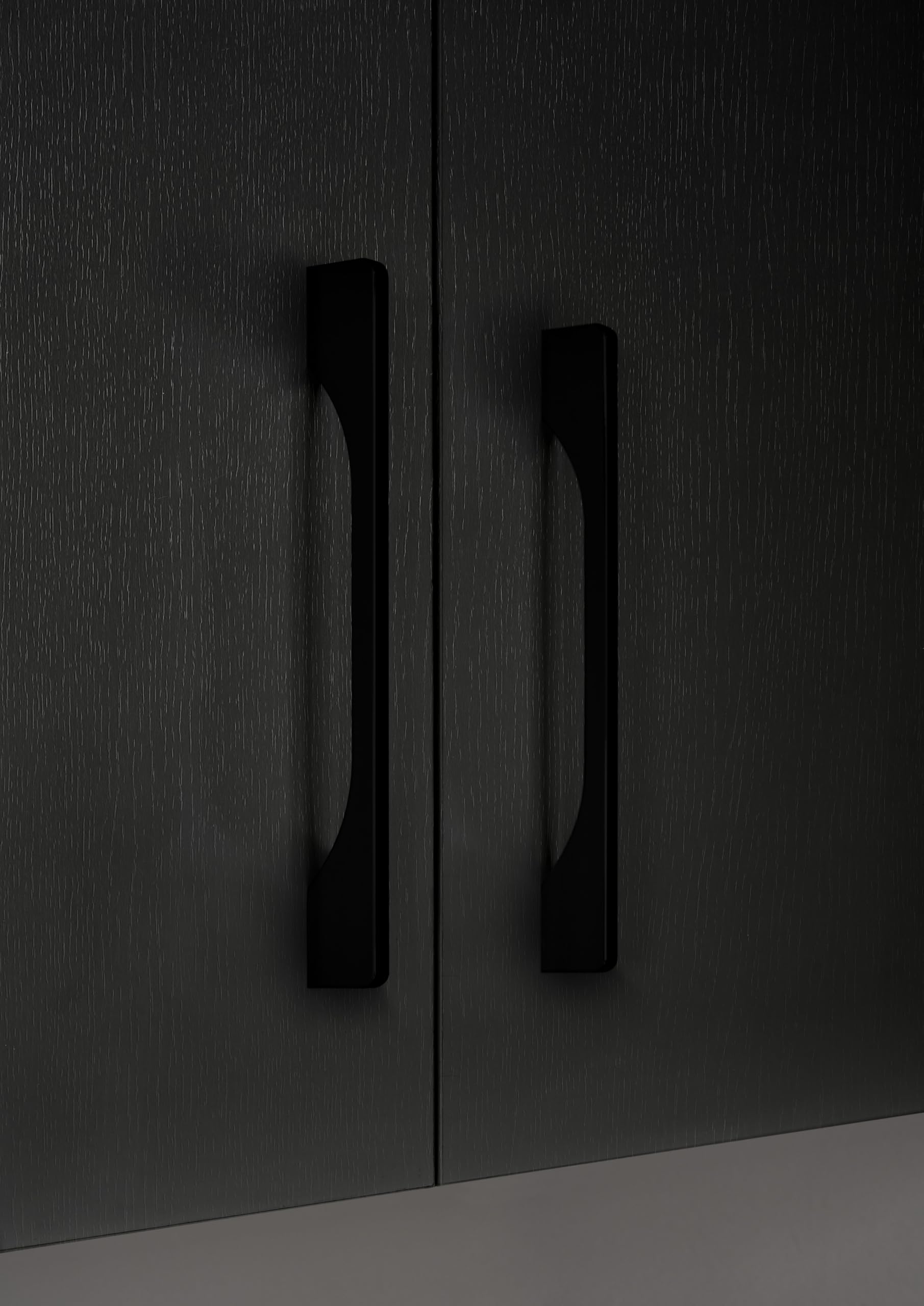 Stella Trading Turin ZBM Küchenzeile 270 x 211 x 60 cm, schwarz - Ohne Küchengeräte - Moderne, geräumige Küche in Artisan-Eiche Optik mit viel Stauraum